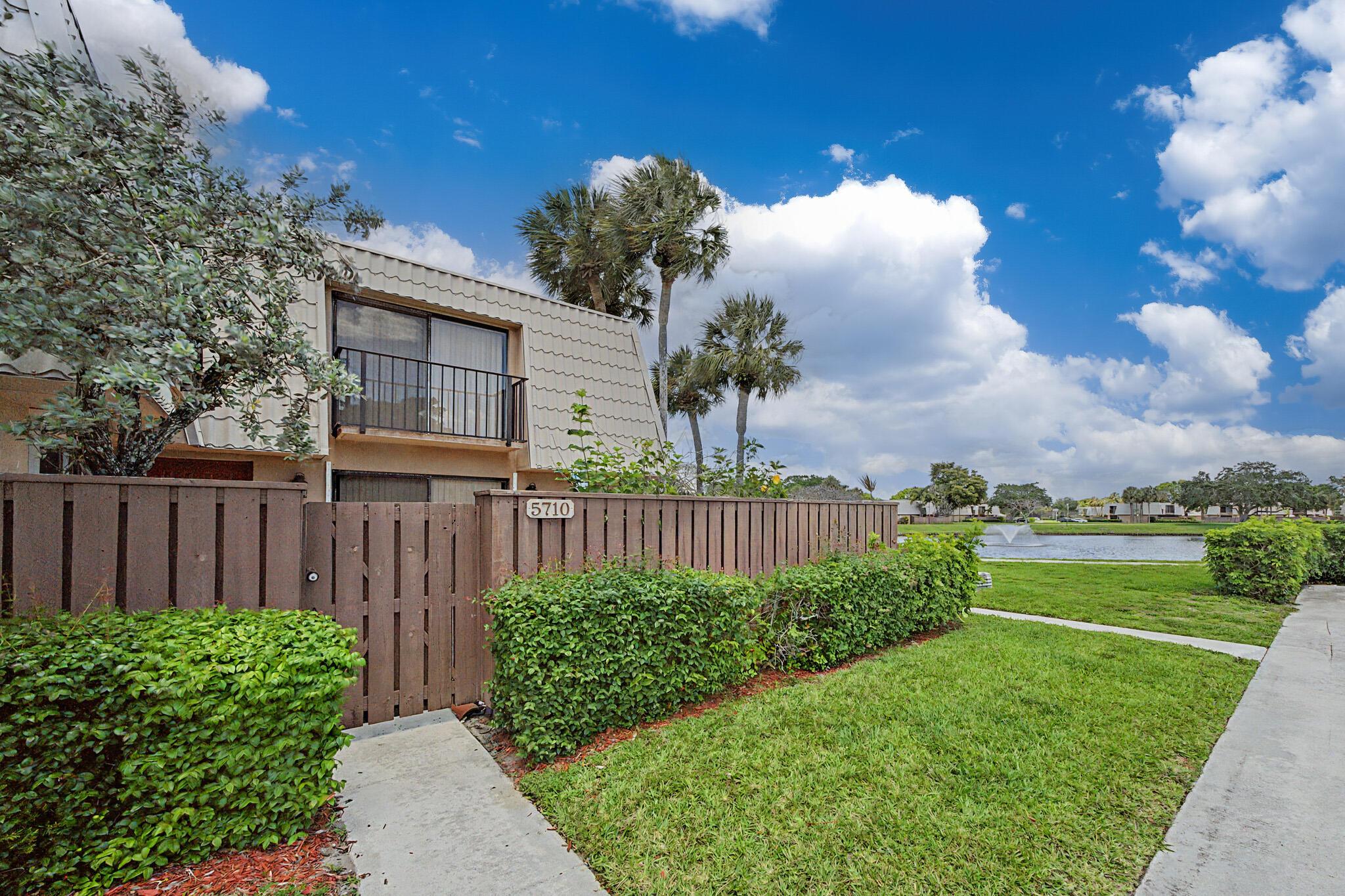5710 57th Way, West Palm Beach, FL 33409, West Palm Beach