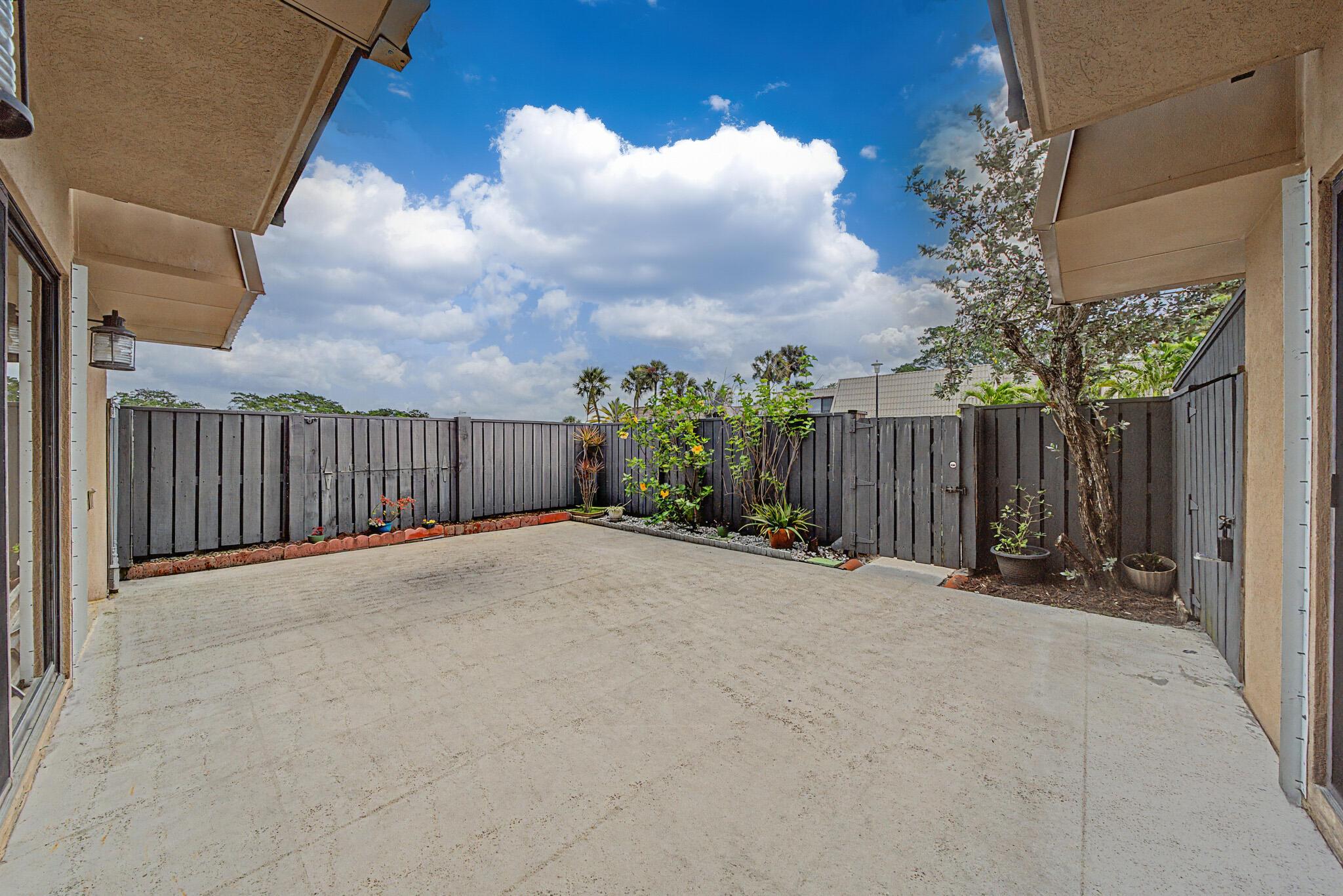 5710 57th Way, West Palm Beach, FL 33409, West Palm Beach - Photo 4