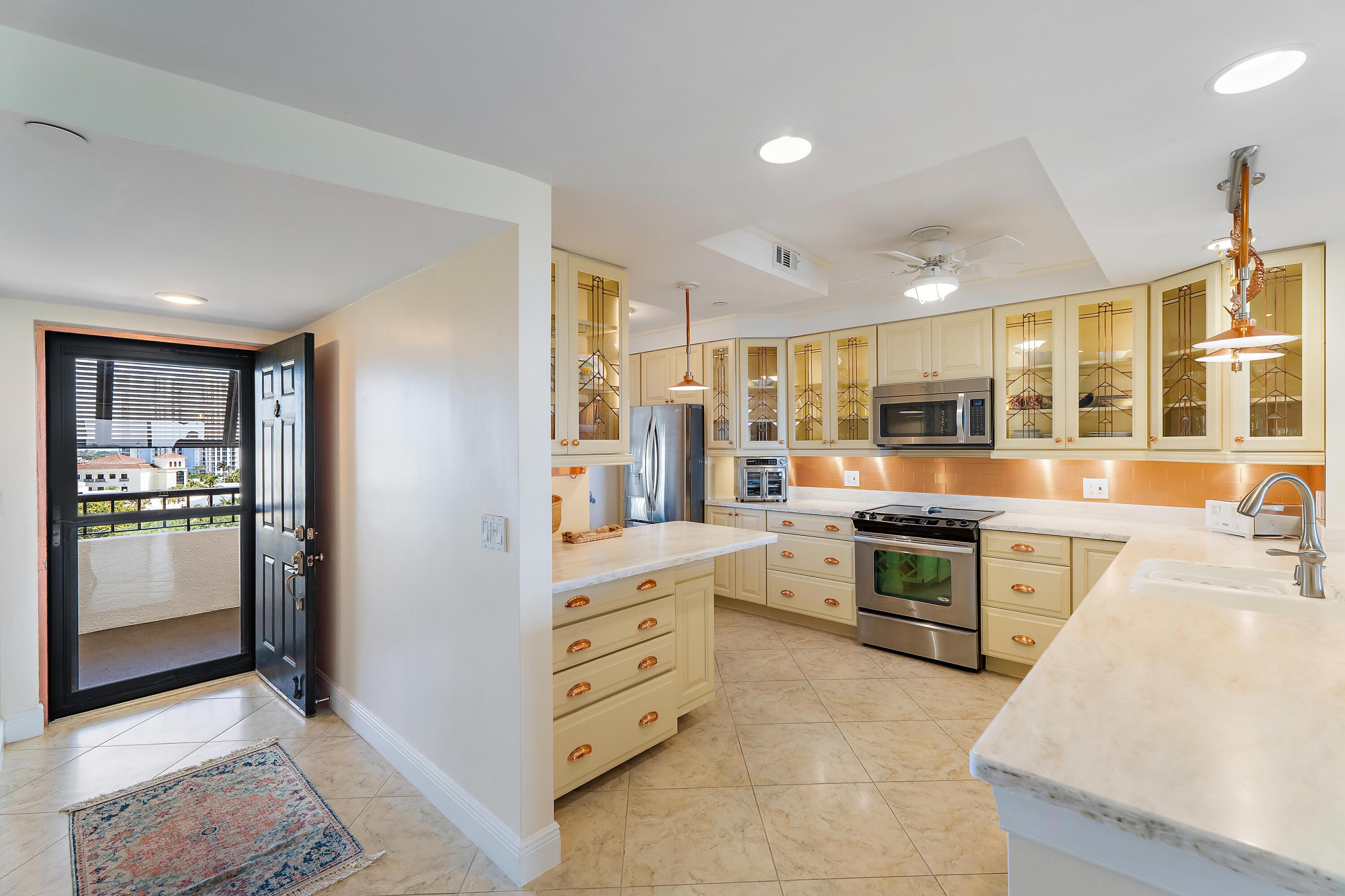 356 Golfview Road 903, North Palm Beach, FL 33408, North Palm Beach - Photo 5