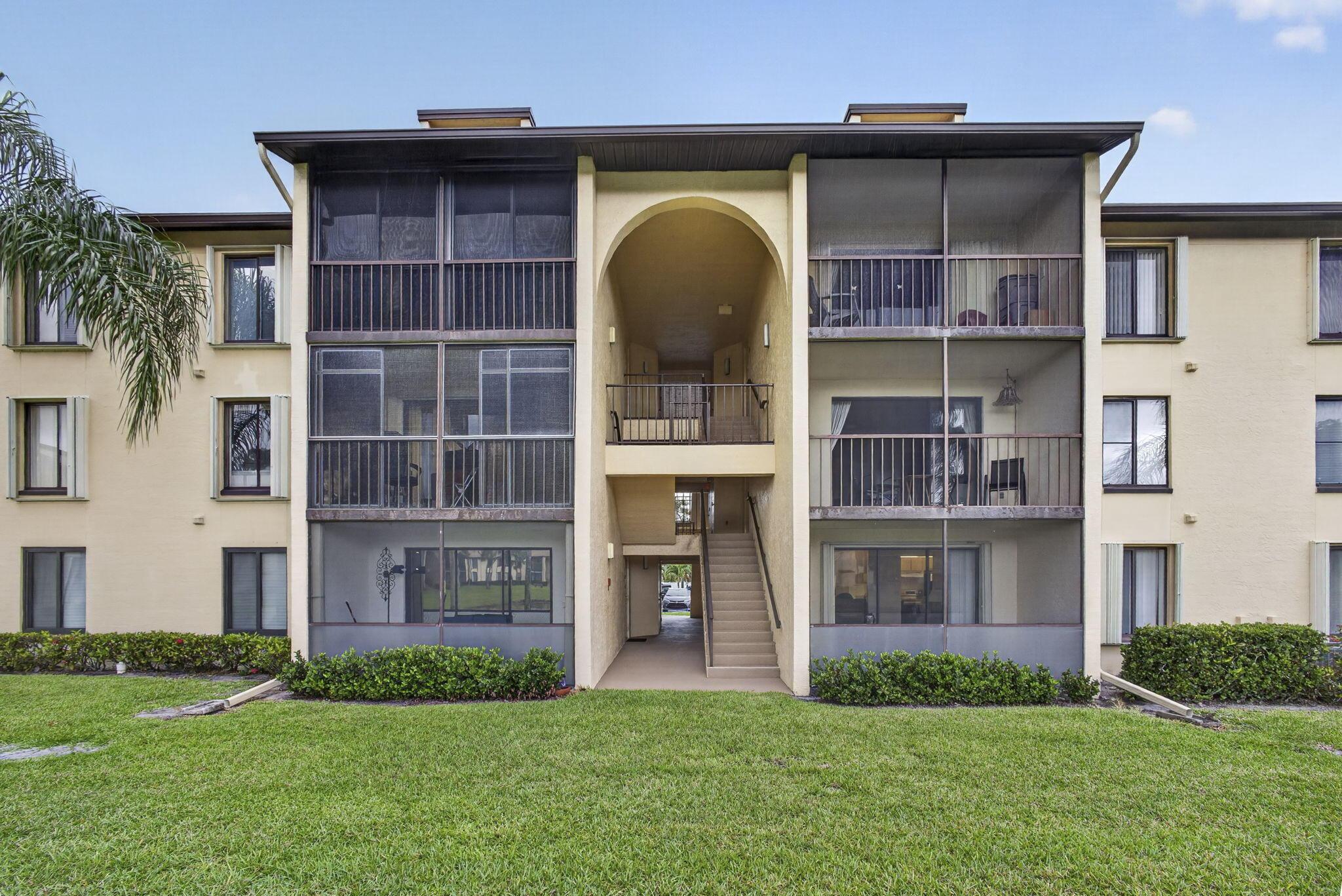 812 Sky Pine Way G1, Greenacres, FL 33415, Greenacres - Photo 3