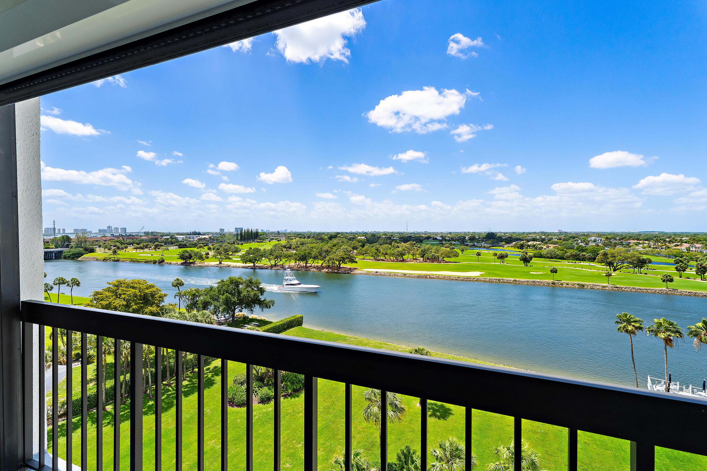 356 Golfview Road 903, North Palm Beach, FL 33408, North Palm Beach - Photo 3