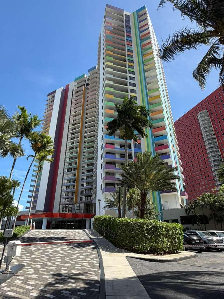 1581 Brickell Avenue 406, Miami, FL 33129, Miami