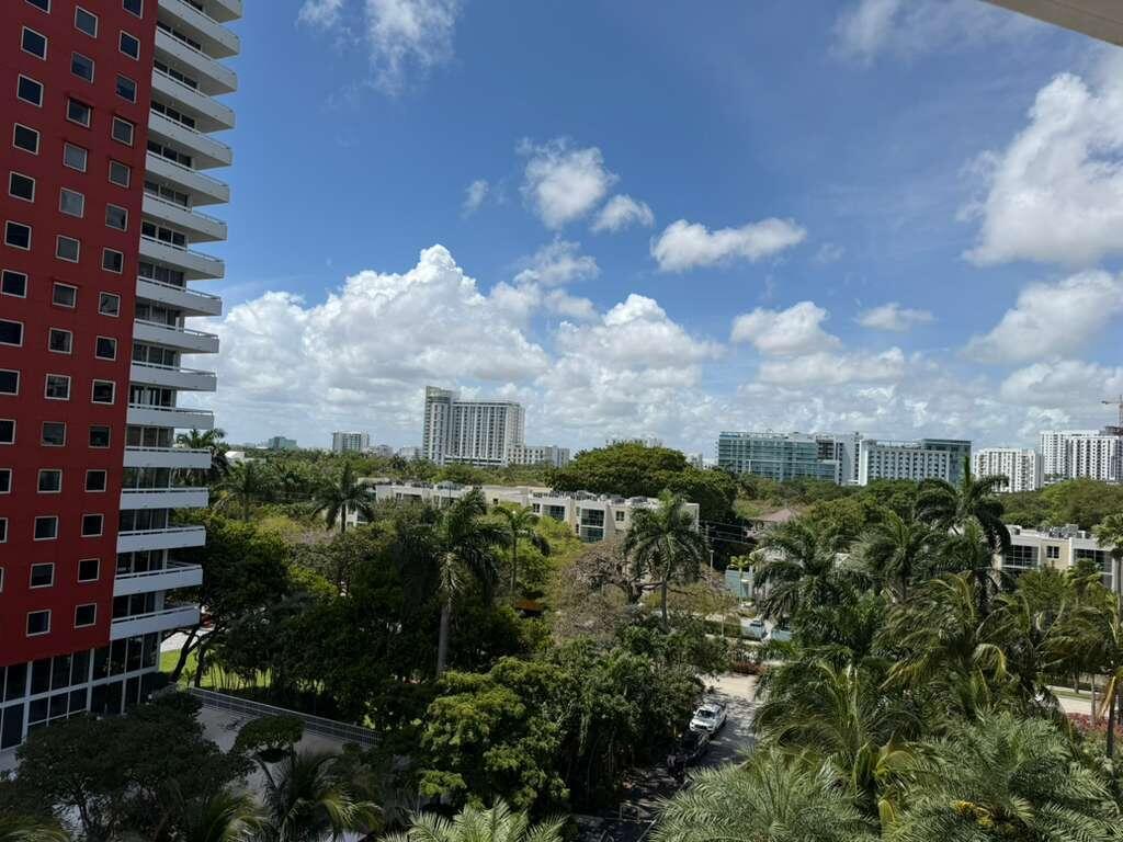 1581 Brickell Avenue 406, Miami, FL 33129, Miami - Photo 3