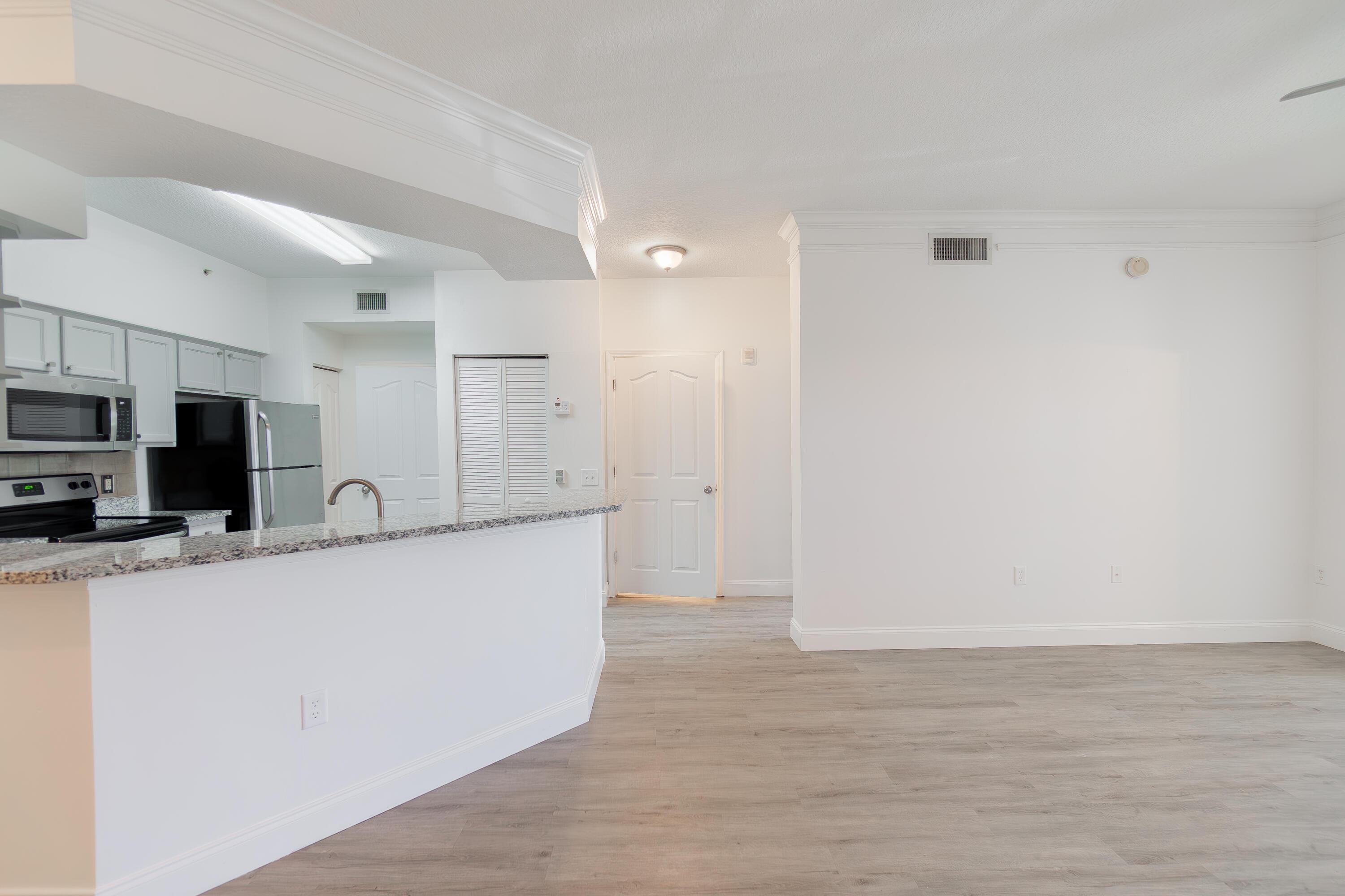 9873 Baywinds Drive 5107, West Palm Beach, FL 33411, West Palm Beach - Photo 4