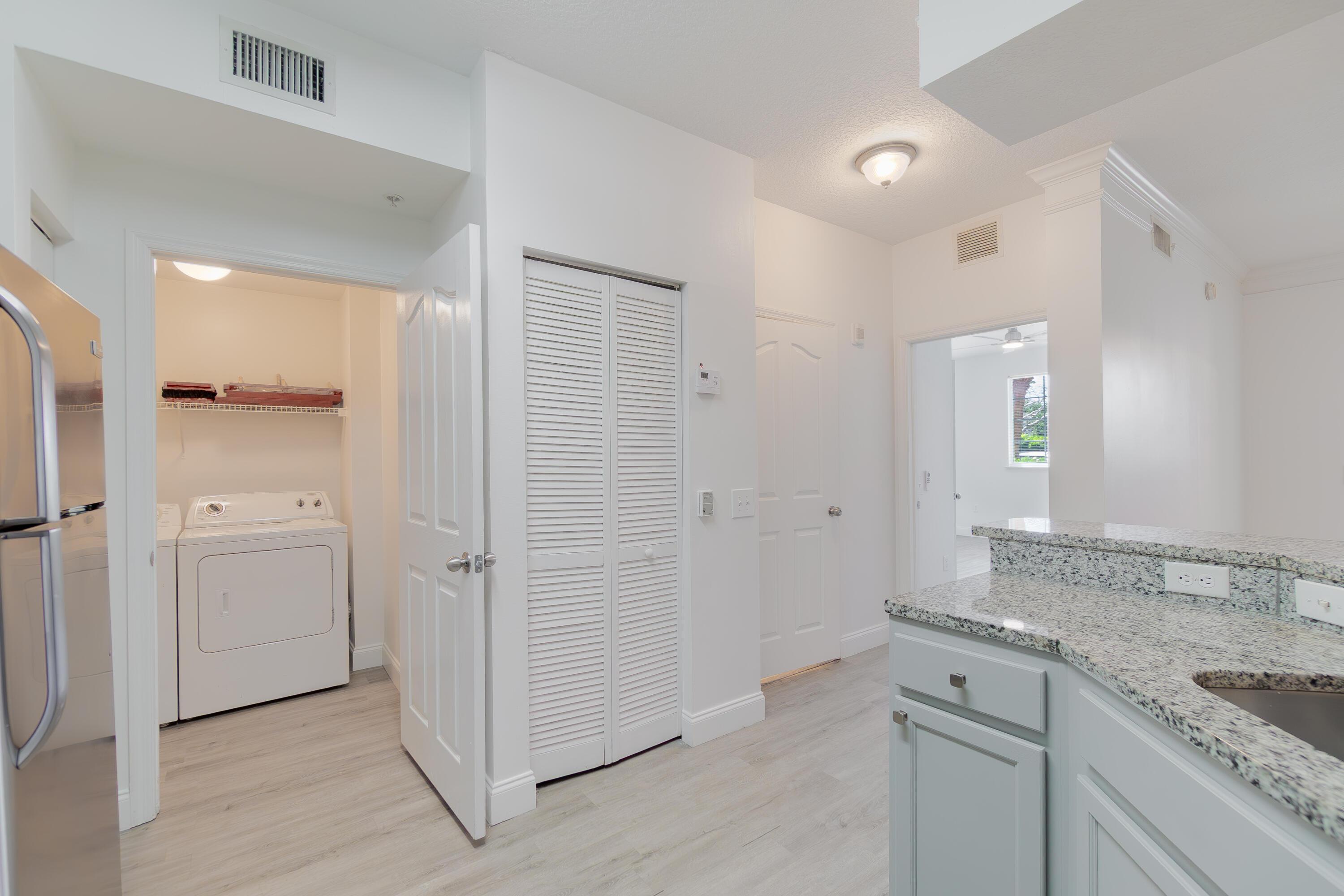 9873 Baywinds Drive 5107, West Palm Beach, FL 33411, West Palm Beach - Photo 5