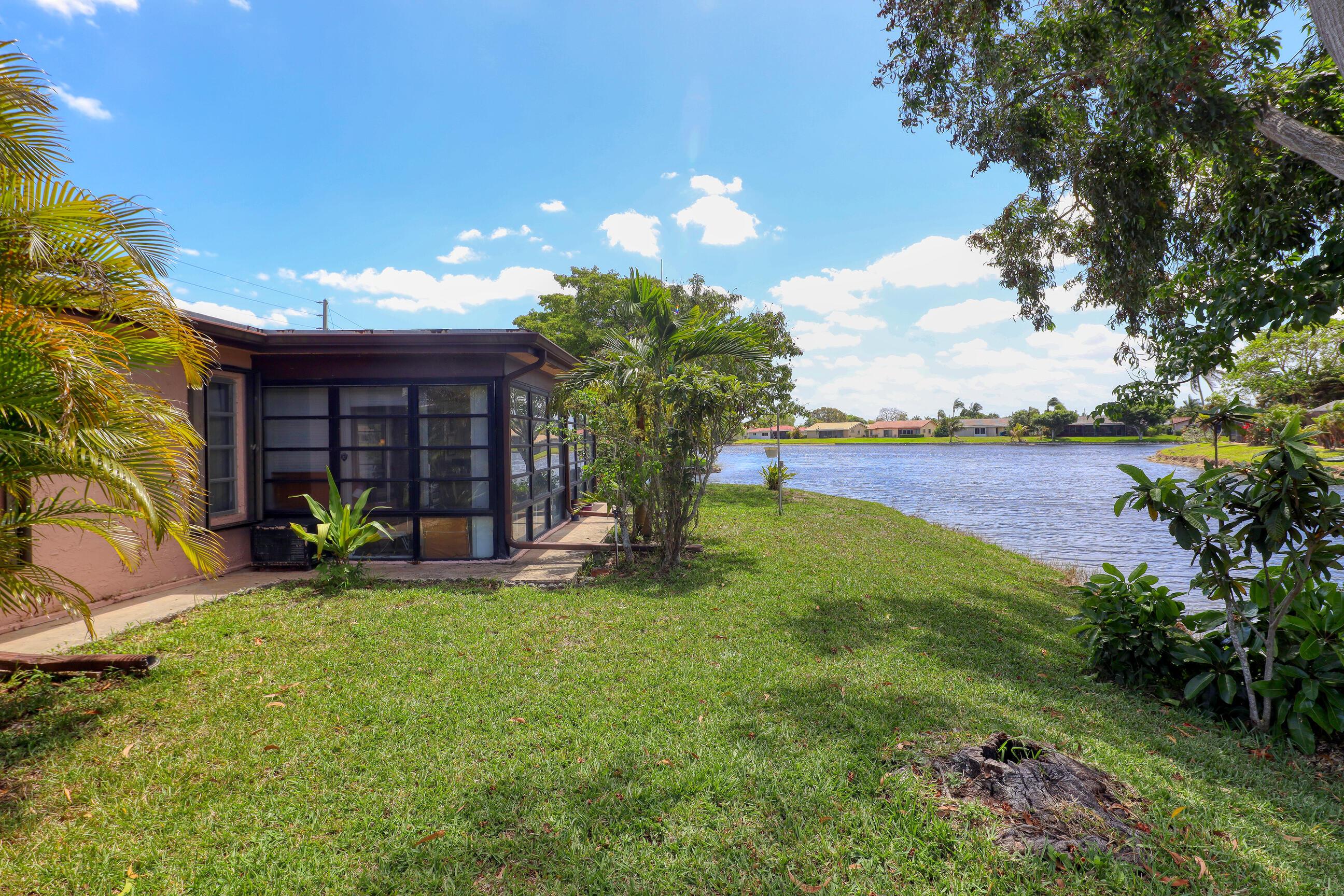 10500 NW 71st Place, Tamarac, FL 33321, Tamarac - Photo 3