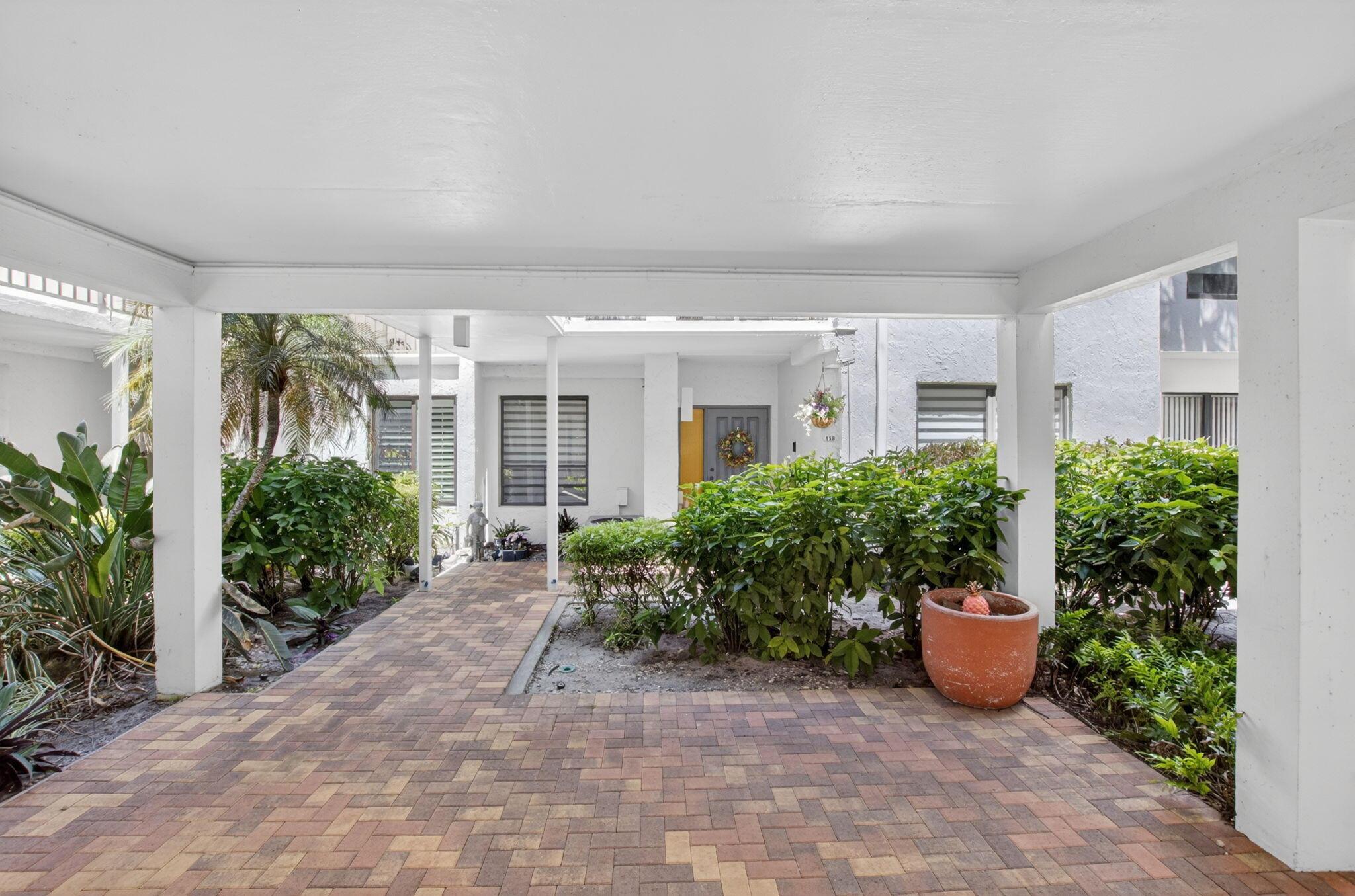 900 GREENSWARD Lane 110-G, Delray Beach, FL 33445, Delray Beach - Photo 2