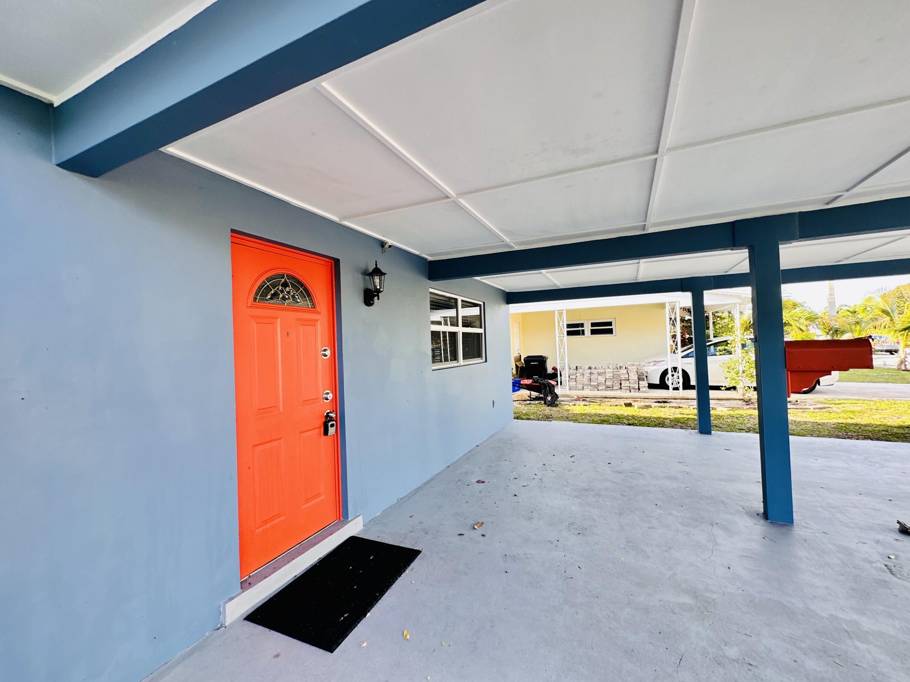 1118 N E Street, Lake Worth Beach, FL 33460, Lake Worth Beach - Photo 2