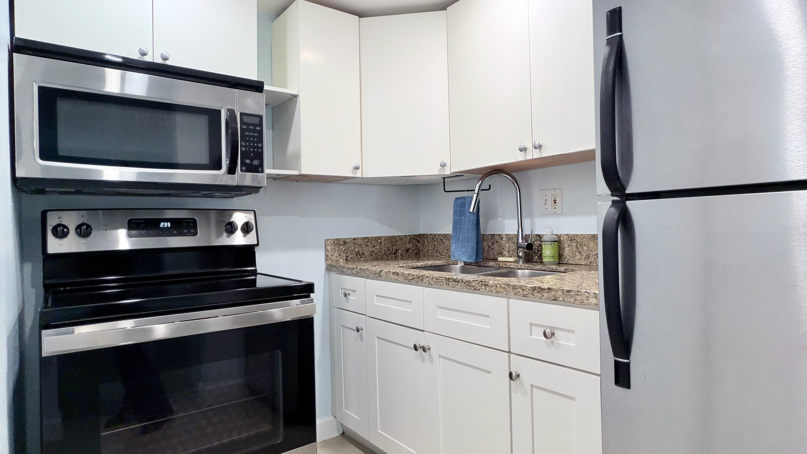 251 SE 6th Avenue 7, Pompano Beach, FL 33060, Pompano Beach - Photo 5