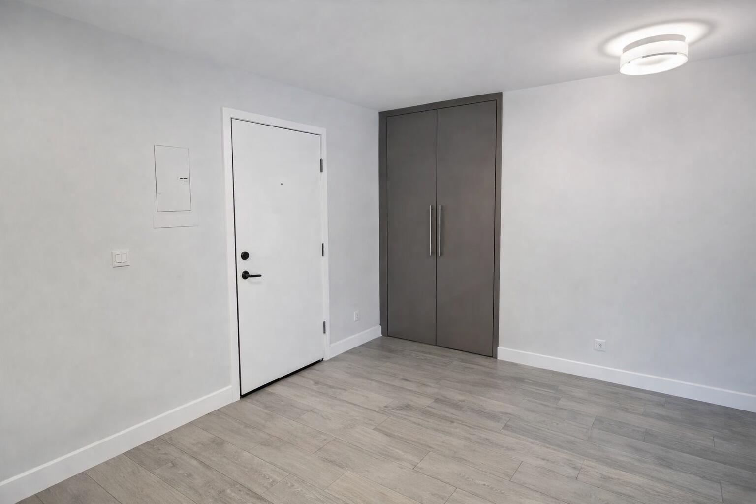 3220 Bayview Drive 211, Fort Lauderdale, FL 33306, Fort Lauderdale - Photo 5