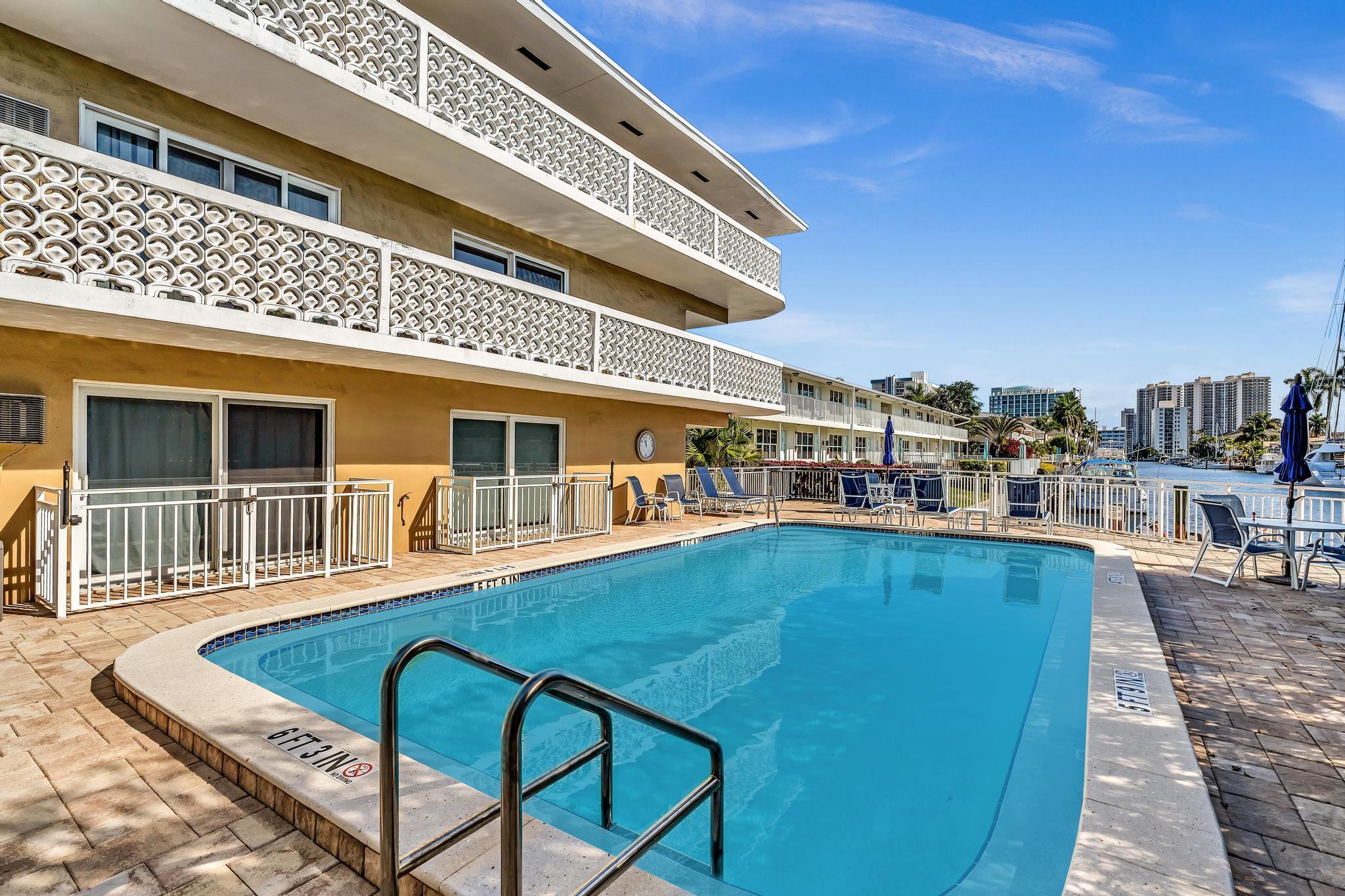 3220 Bayview Drive 211, Fort Lauderdale, FL 33306, Fort Lauderdale - Photo 2