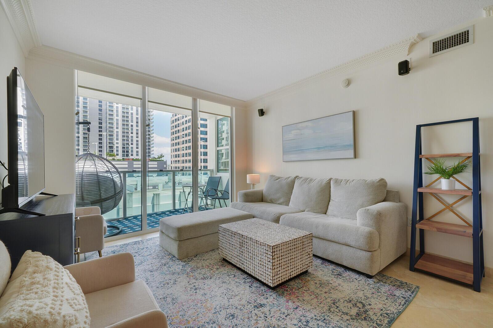 350 SE 2nd Street 860, Fort Lauderdale, FL 33301, Fort Lauderdale - Photo 2