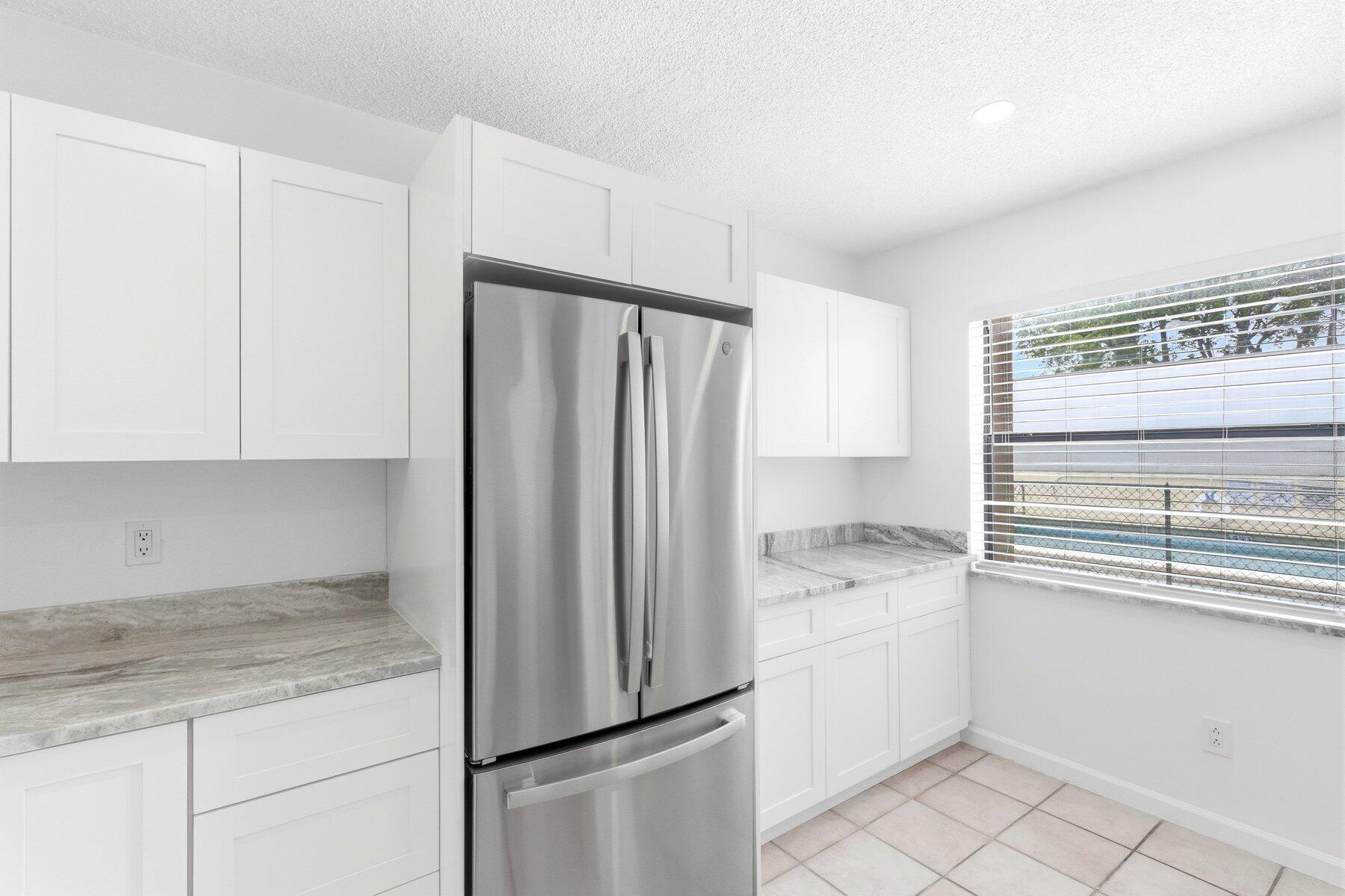 11319 Royal Palm Boulevard B-2, Coral Springs, FL 33065, Coral Springs - Photo 2