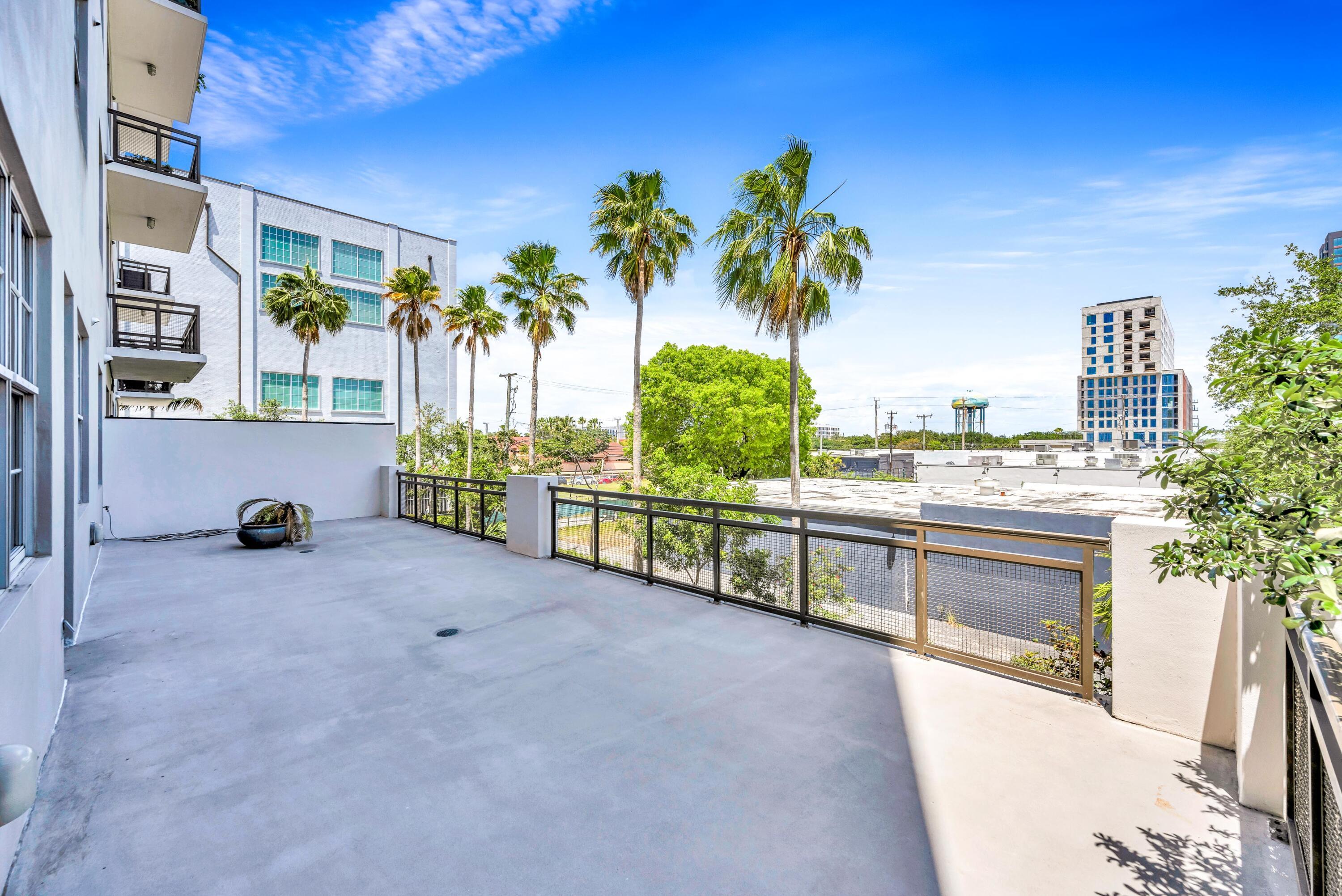 411 NW 1st Avenue 202, Fort Lauderdale, FL 33301, Fort Lauderdale - Photo 3