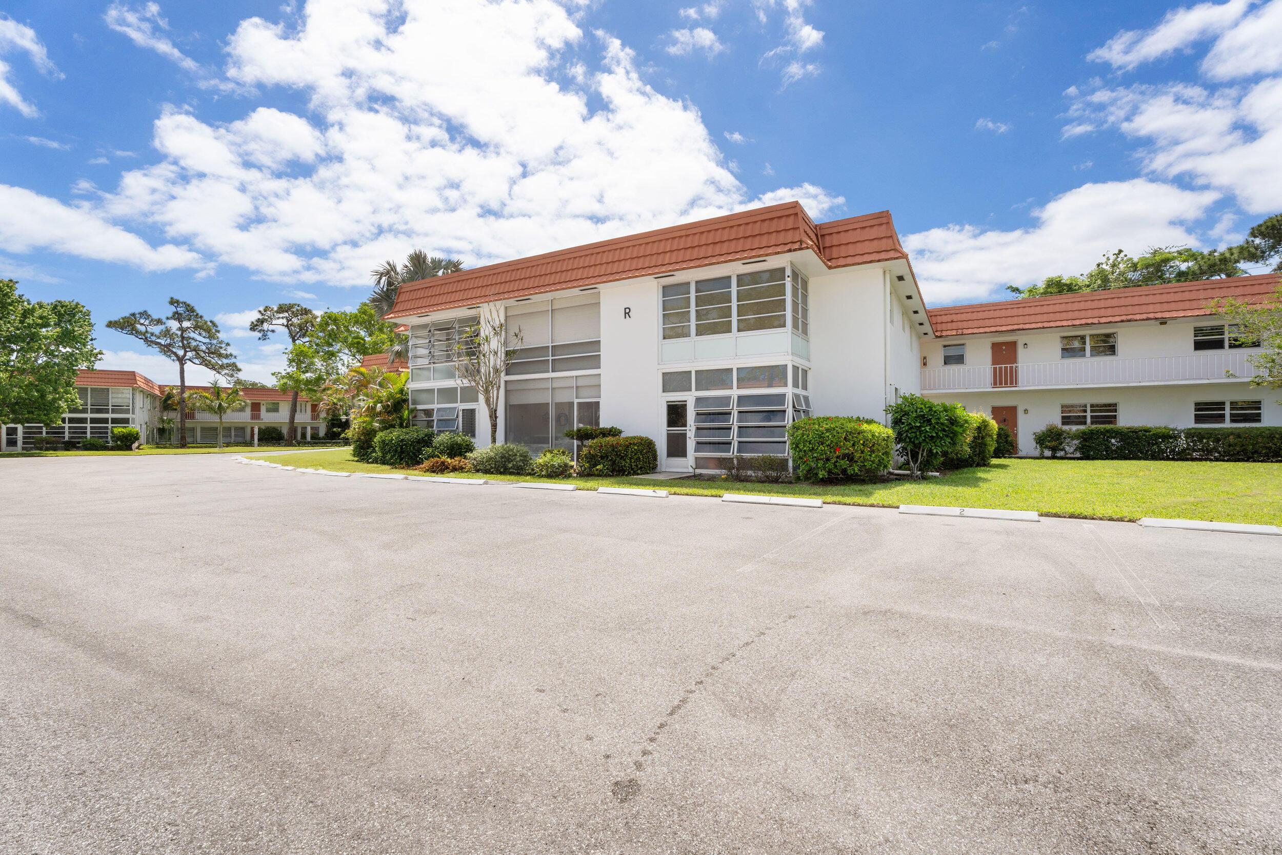 2600 SE Ocean Boulevard R2, Stuart, FL 34996, Stuart - Photo 4