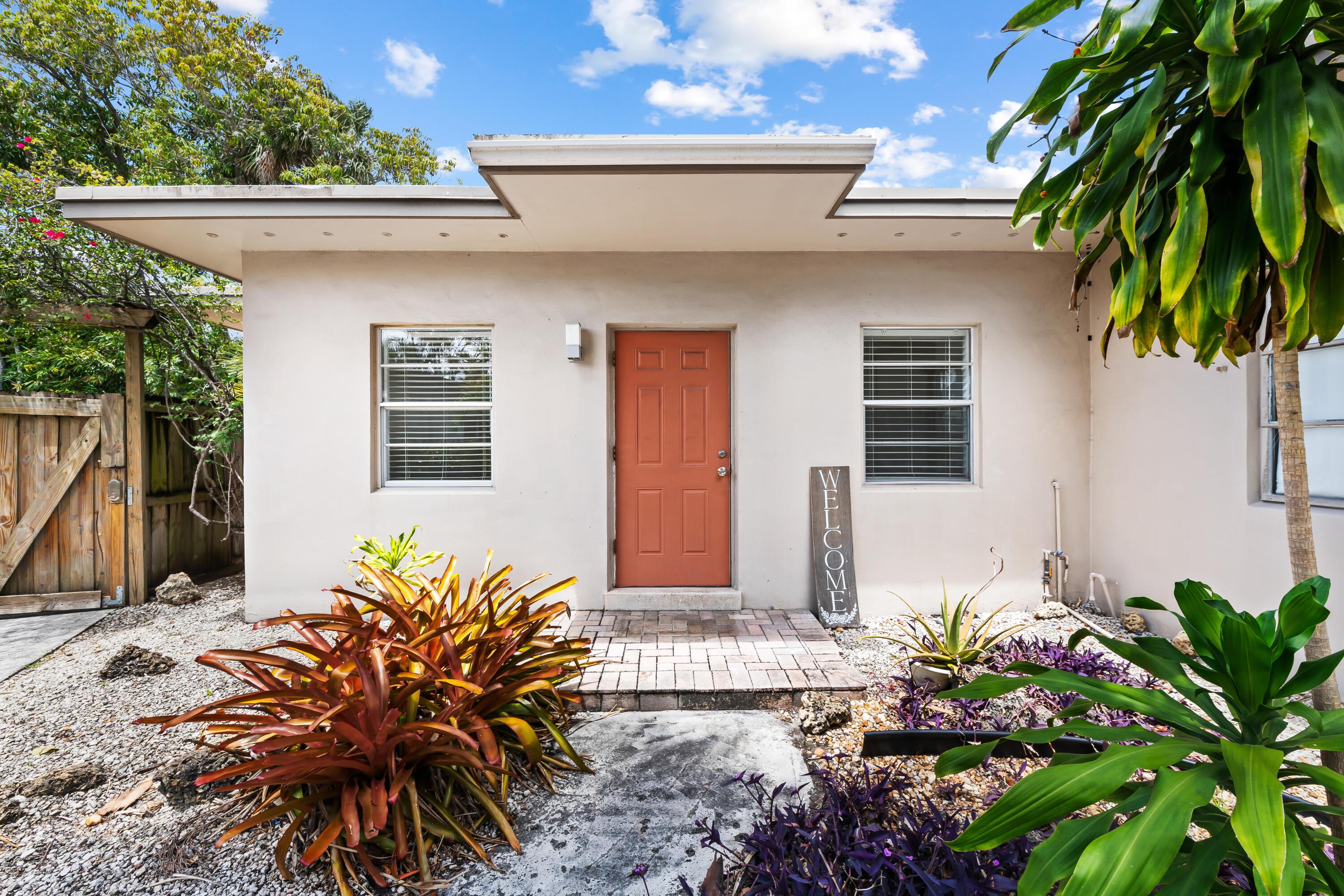 1130 NE 3rd Avenue R1, Fort Lauderdale, FL 33304, Fort Lauderdale