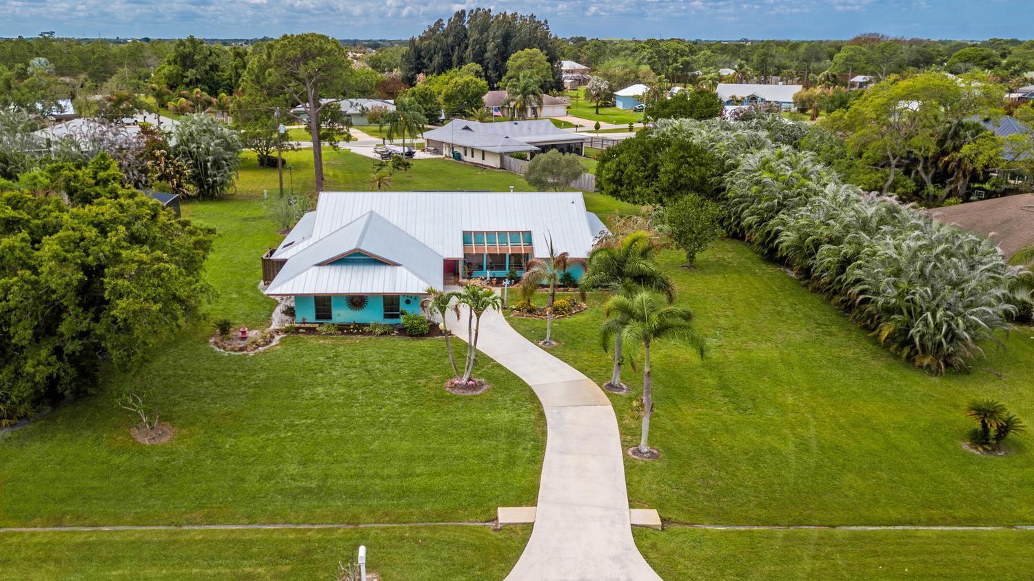 2142 SE Bryson Avenue, Port St. Lucie, FL 34952, Port St. Lucie - Photo 4