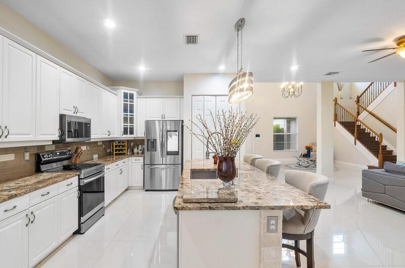 9271 Madewood Court, West Palm Beach, FL 33411, West Palm Beach - Photo 3
