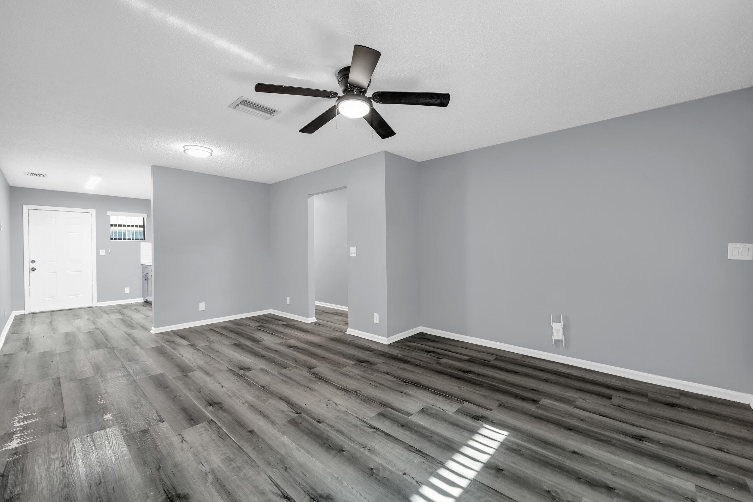 1565 W 28th Street A, Riviera Beach, FL 33404, Riviera Beach - Photo 3