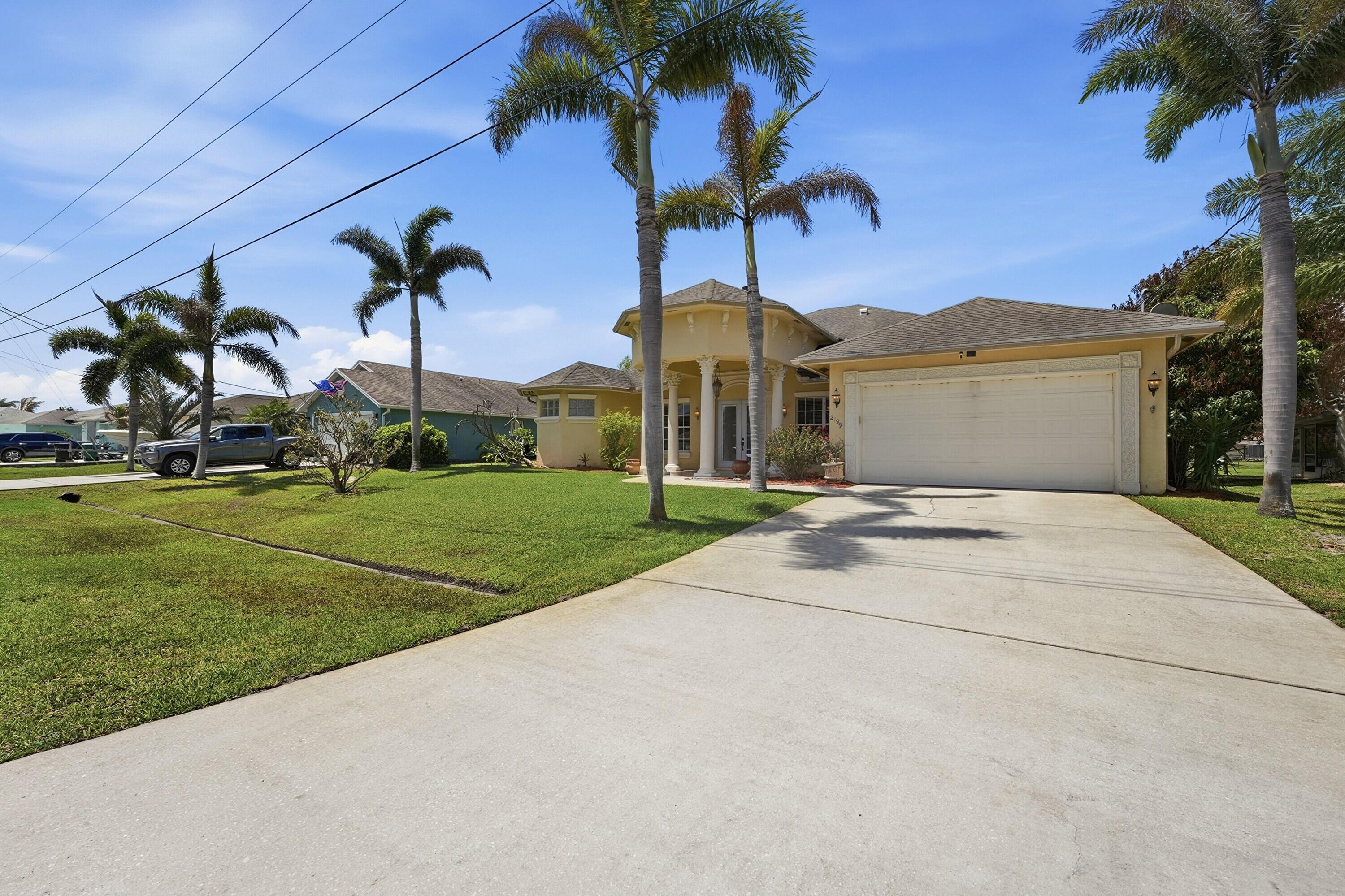 2199 SE Heathwood Circle, Port St. Lucie, FL 34952, Port St. Lucie - Photo 4