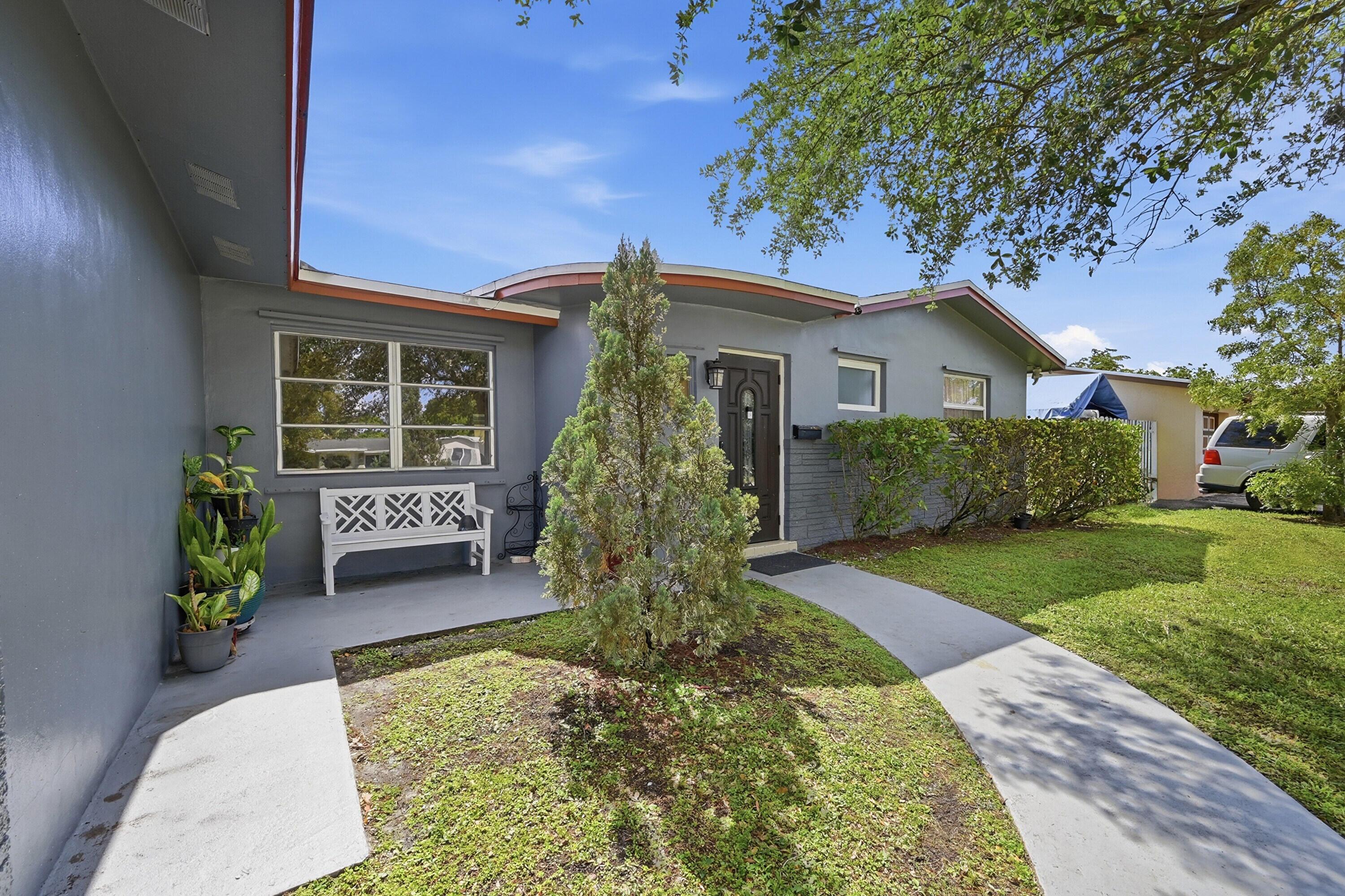 2350 NW 60th Avenue, Sunrise, FL 33313, Sunrise - Photo 2