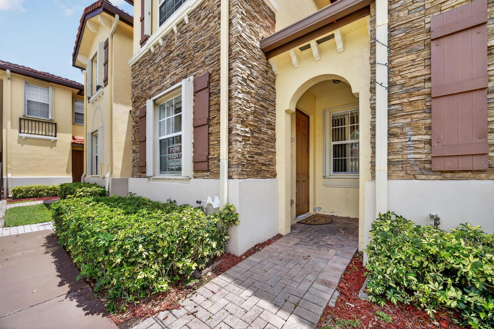 1575 NE 33rd Avenue Unit 105, Homestead, FL 33033, Homestead - Photo 3