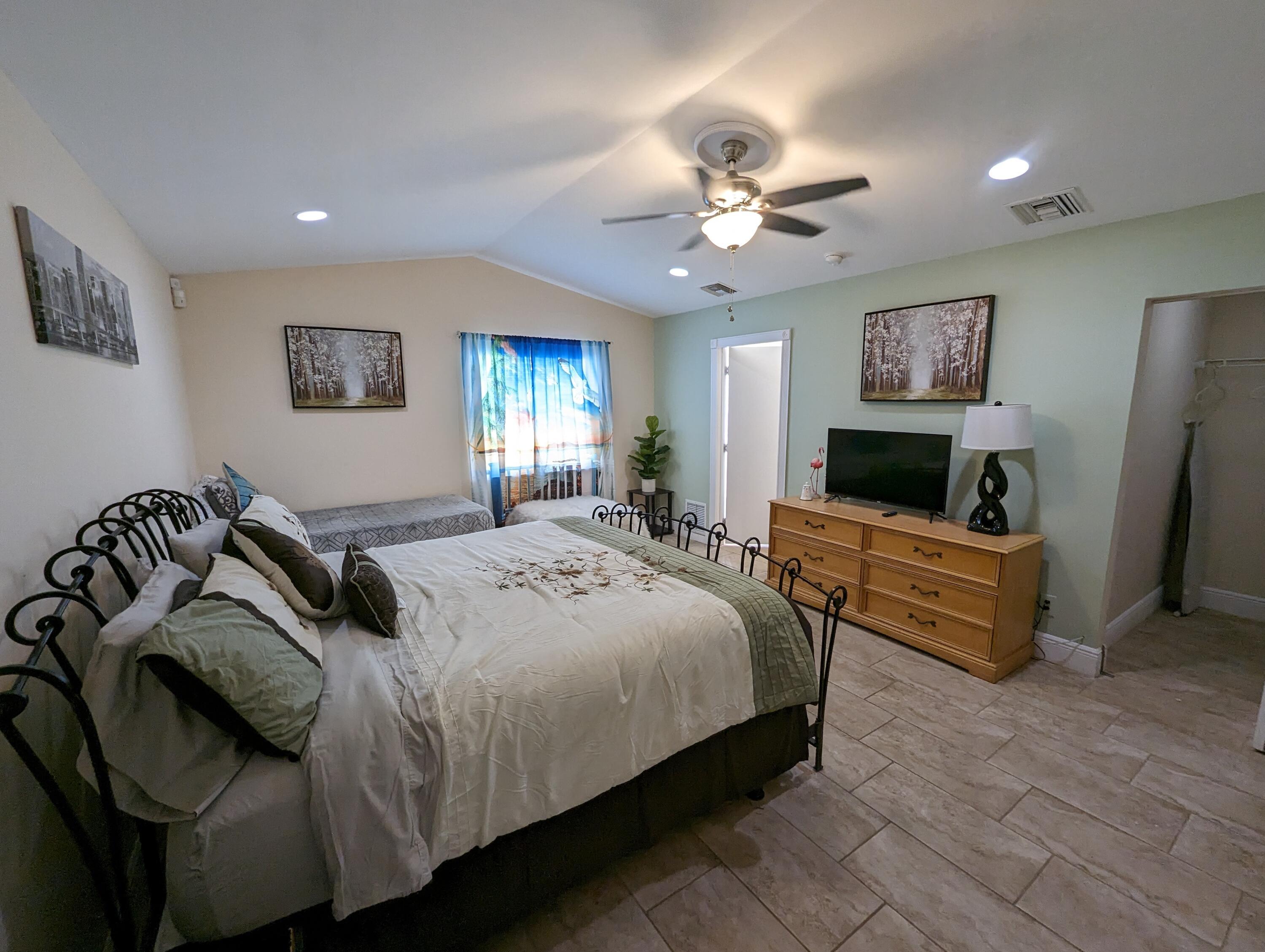 2394 Zeder Avenue, Delray Beach, FL 33444, Delray Beach - Photo 5