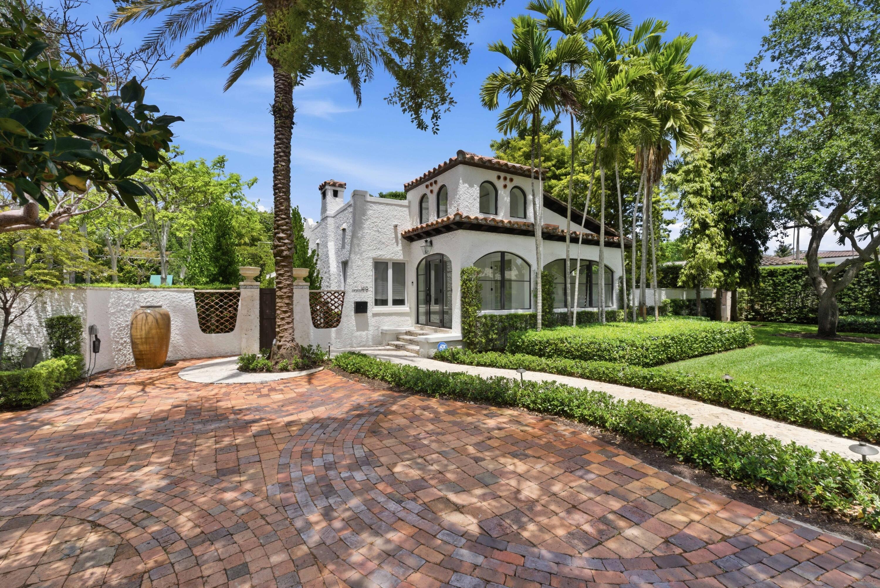 1615 Monroe Street, Hollywood, FL 33020, Hollywood - Photo 2
