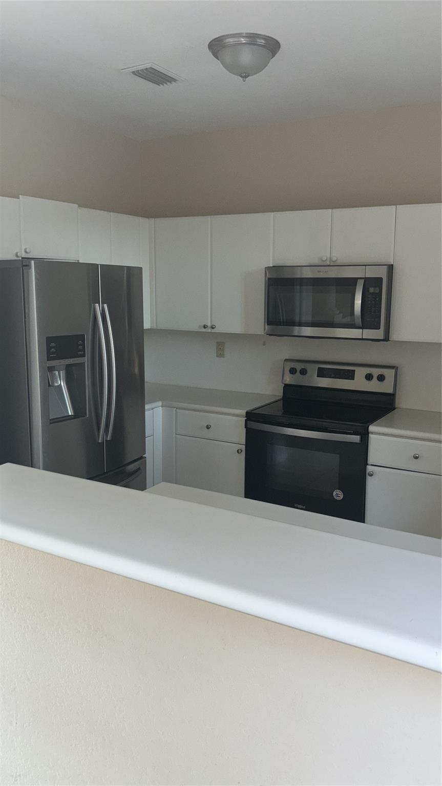 2903 SE 17th Avenue 211, Homestead, FL 33035, Homestead - Photo 4