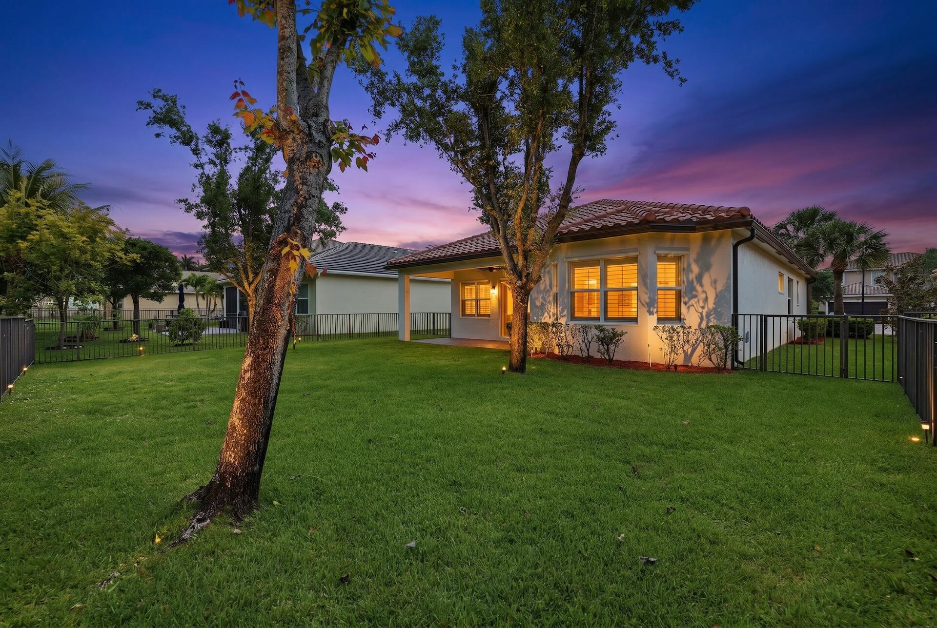 2106 Belcara Court, West Palm Beach, FL 33411, West Palm Beach - Photo 2