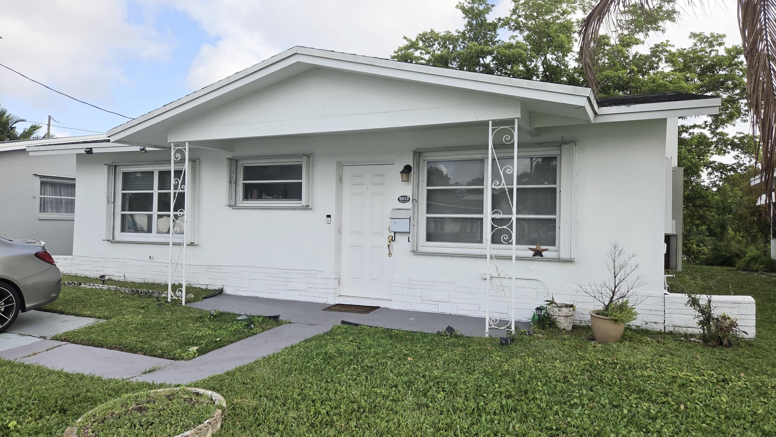 2612 NW 49th Street NW, Tamarac, FL 33309, Tamarac