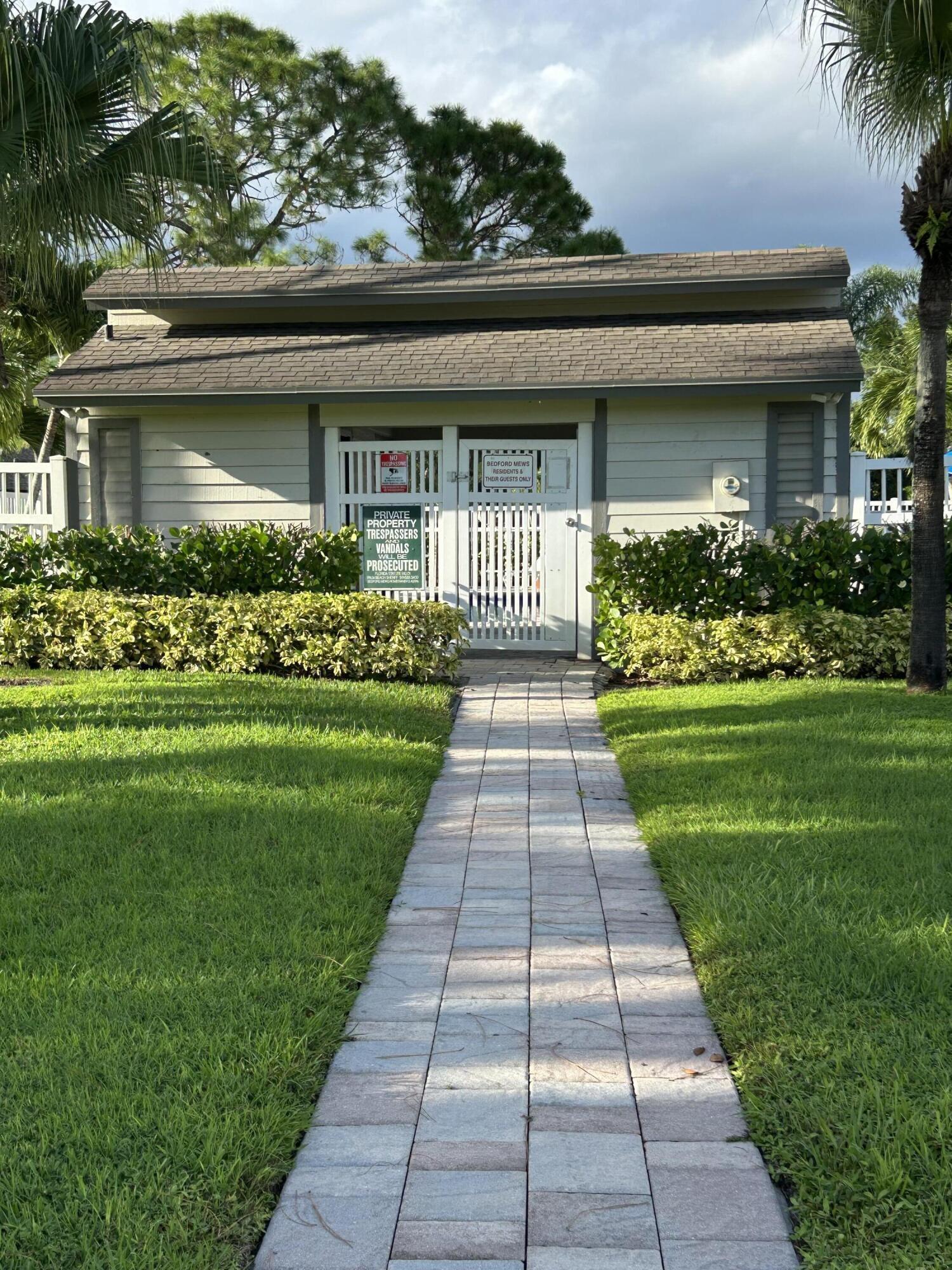 13383 Bedford Mews Court, Wellington, FL 33414, Wellington - Photo 2