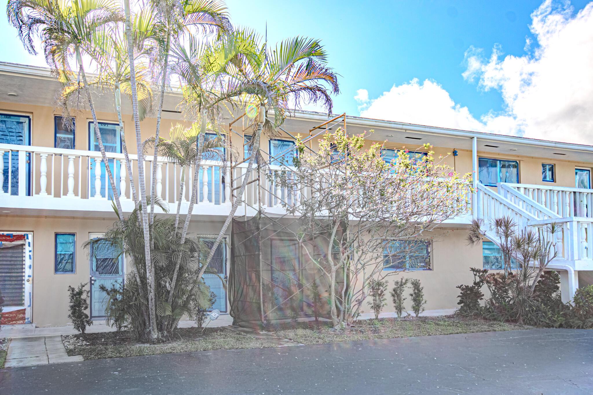 2222 NE 1st Way 202, Boynton Beach, FL 33435, Boynton Beach - Photo 2