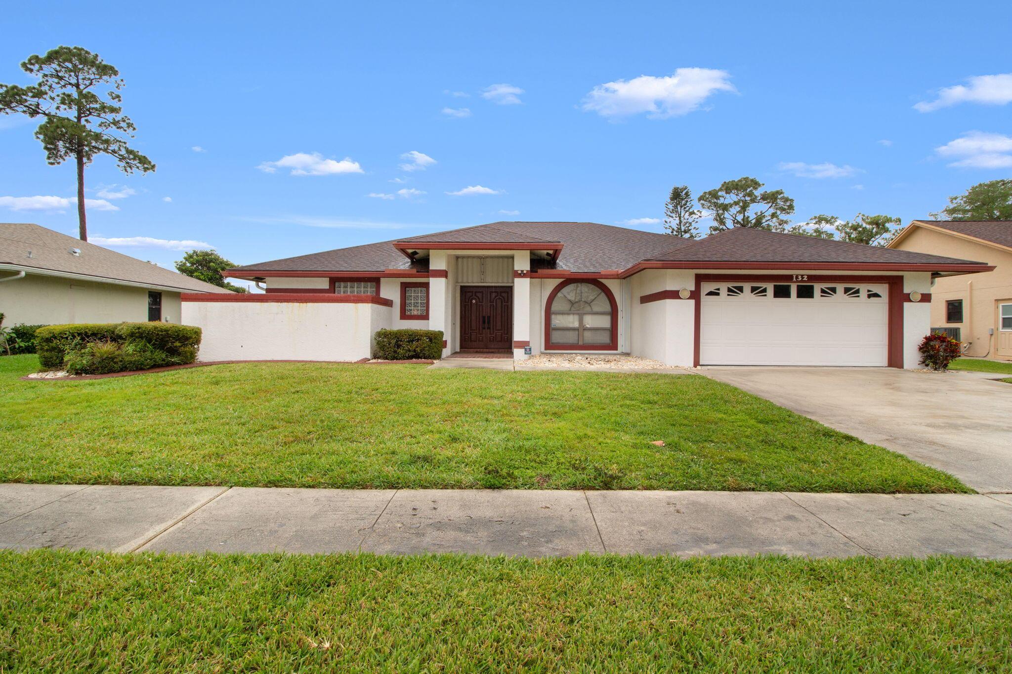 132 Kings Way, Royal Palm Beach, FL 33411, Royal Palm Beach