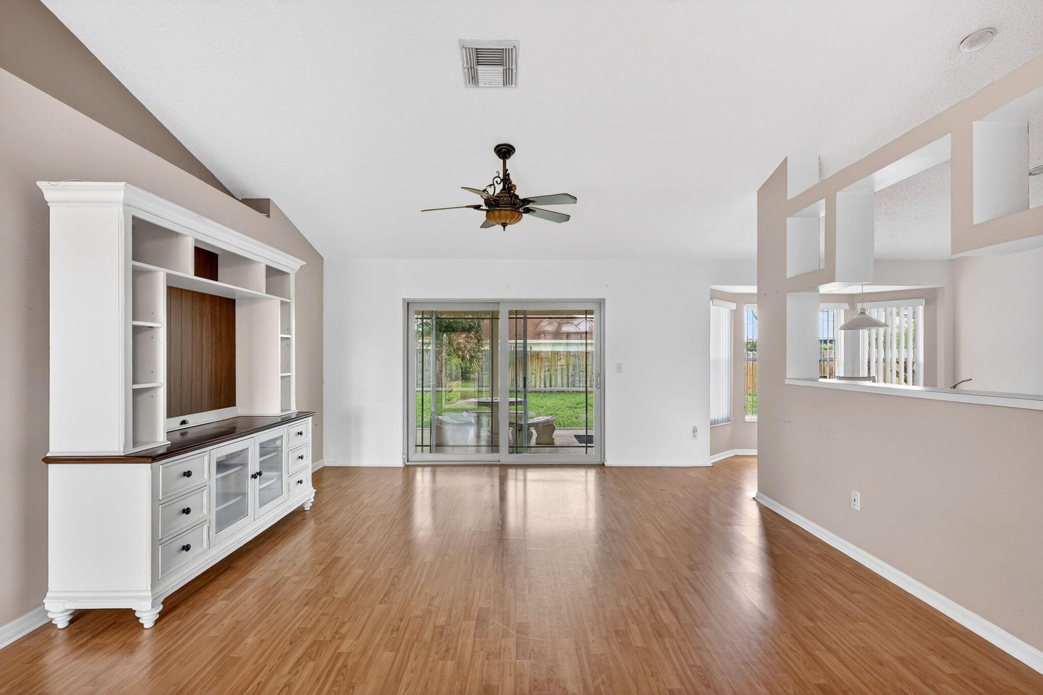 2534 SW Grotto Circle, Port St. Lucie, FL 34953, Port St. Lucie - Photo 4