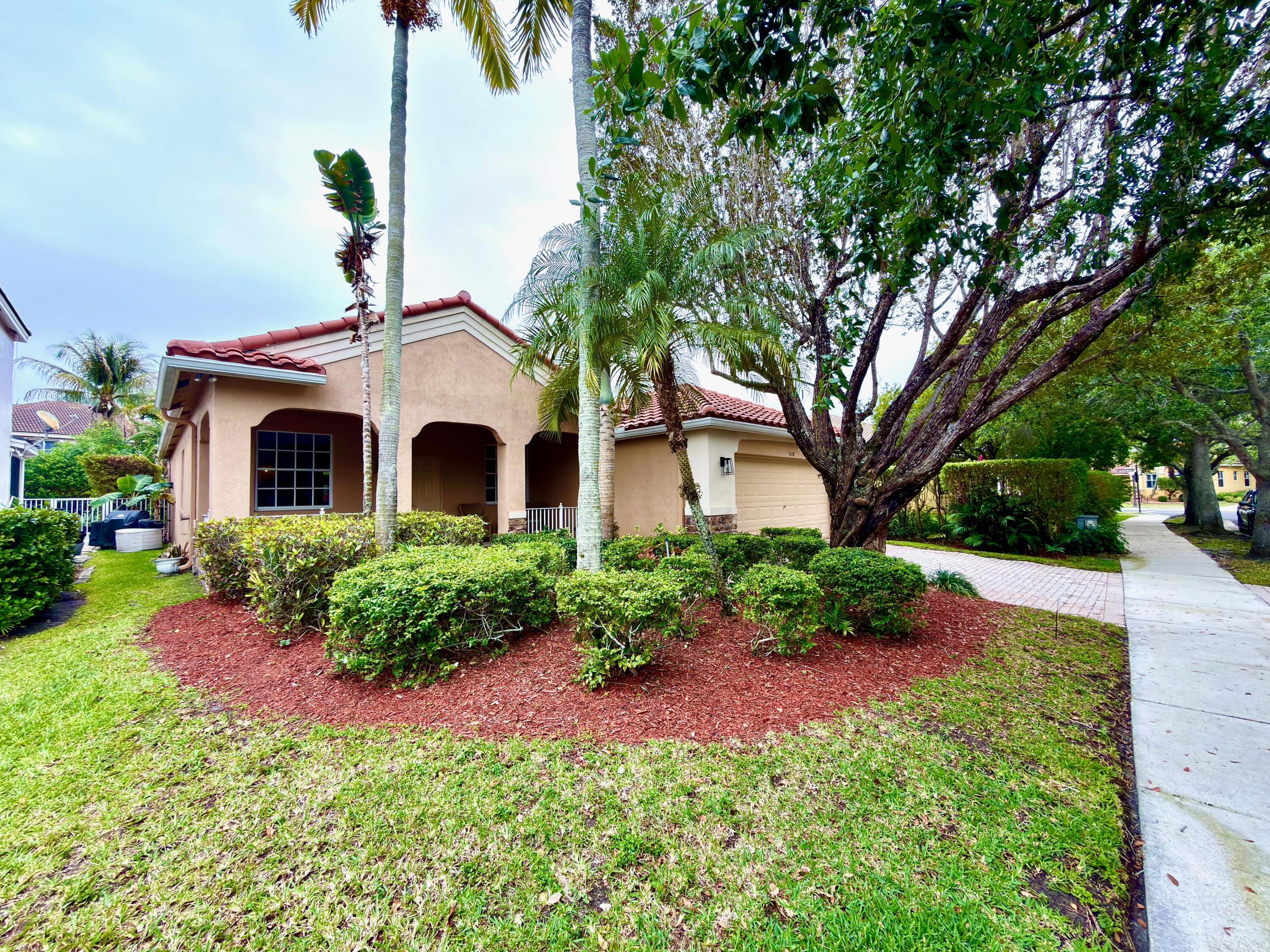 1618 Royal Grove Way, Weston, FL 33327, Weston - Photo 2