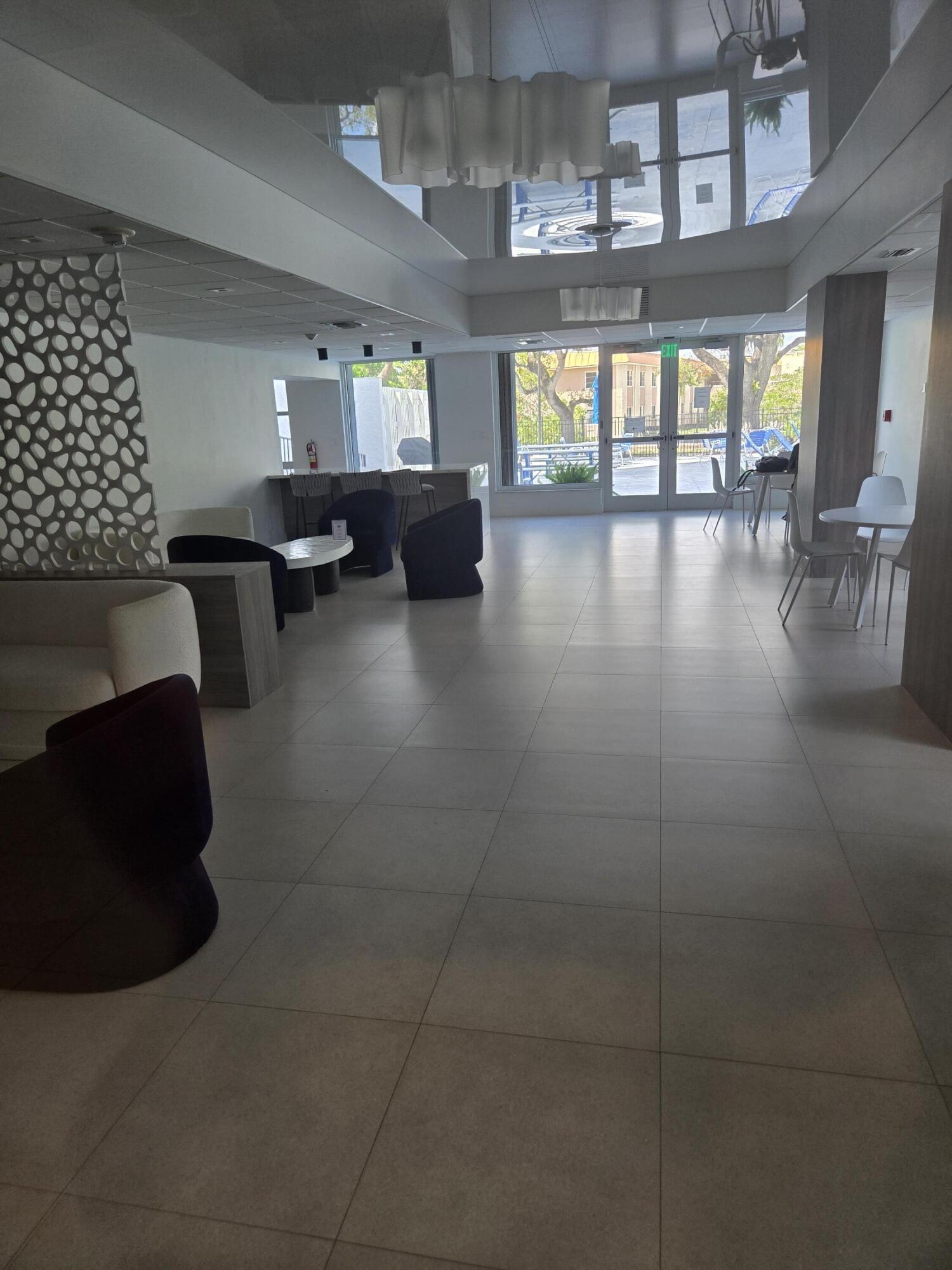 1800 N Andrews Avenue Ph-b, Fort Lauderdale, FL 33311, Fort Lauderdale - Photo 2