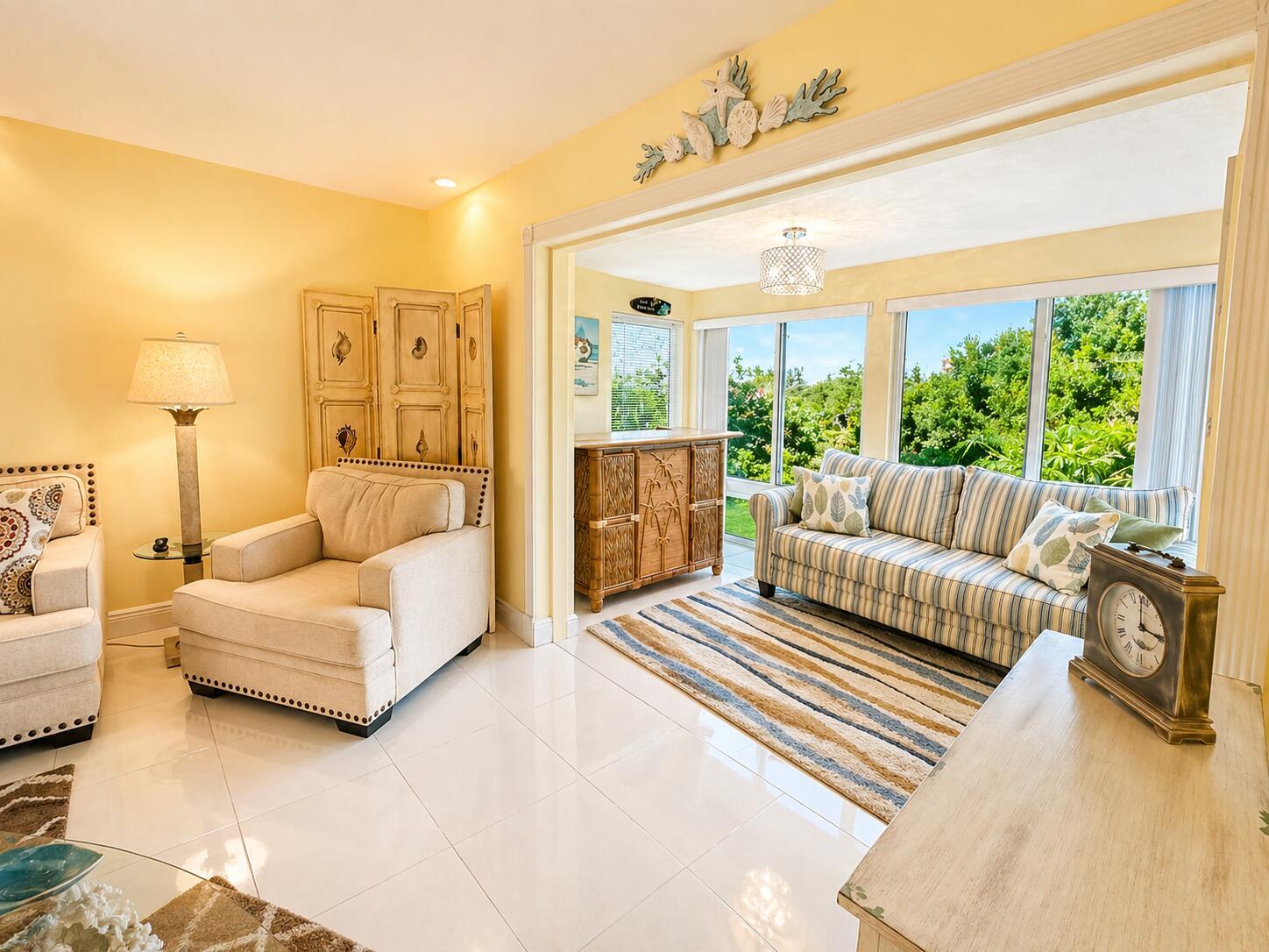 12 Colonial Club Drive 305, Boynton Beach, FL 33435, Boynton Beach - Photo 4