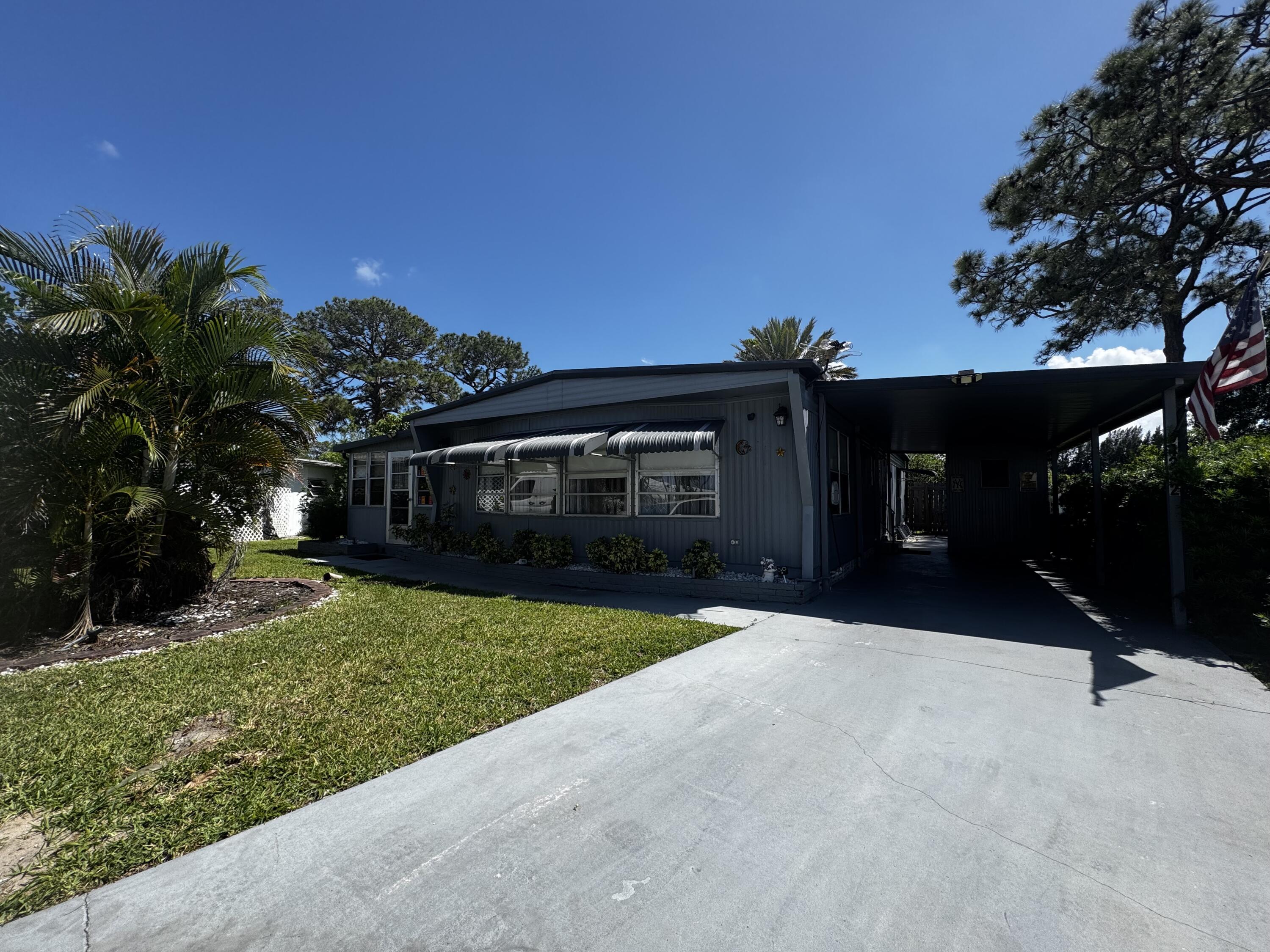 4242 3rd Court, Lantana, FL 33462, Lantana