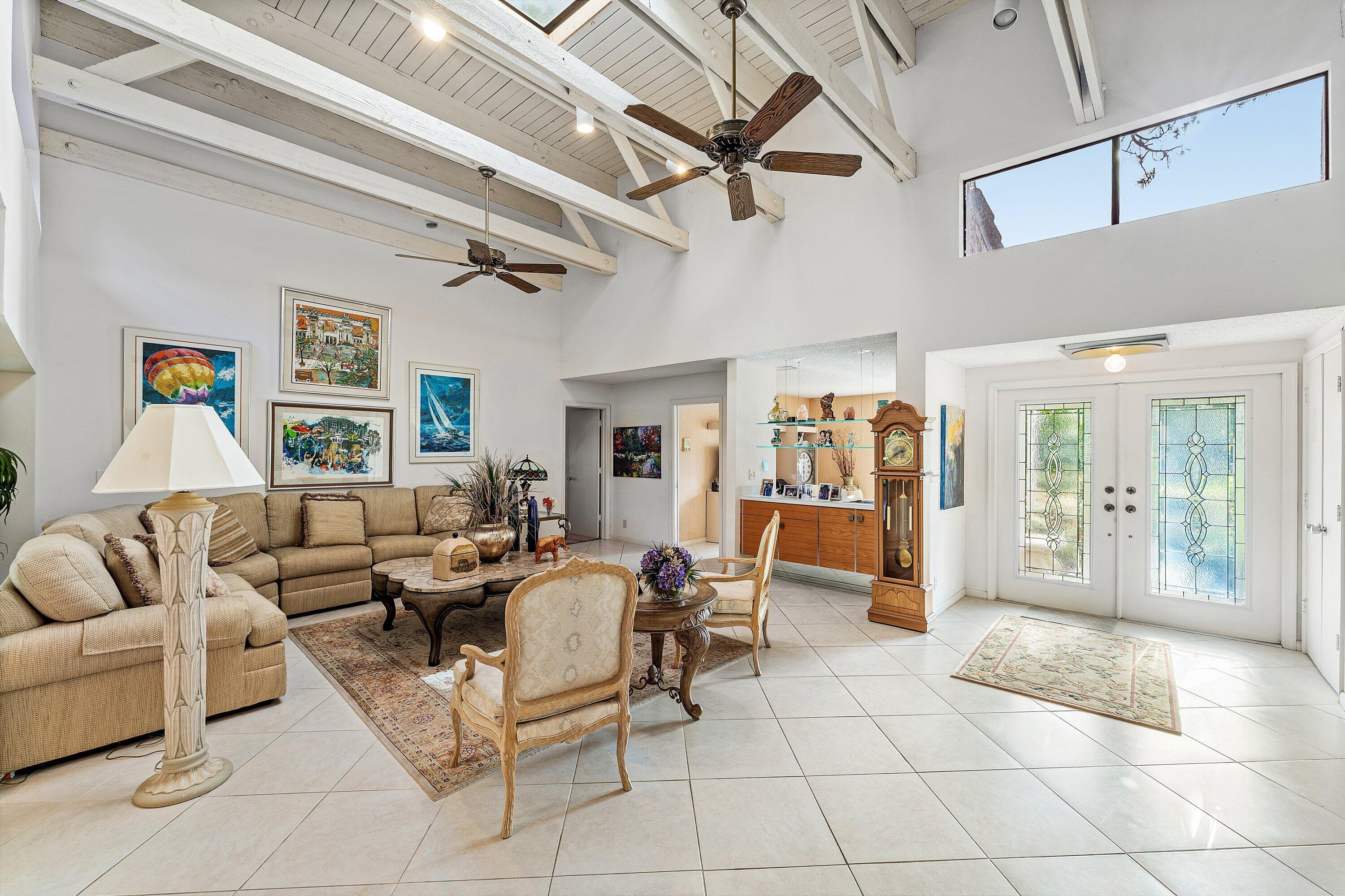 643 W Lakewoode Circle, Delray Beach, FL 33445, Delray Beach - Photo 5
