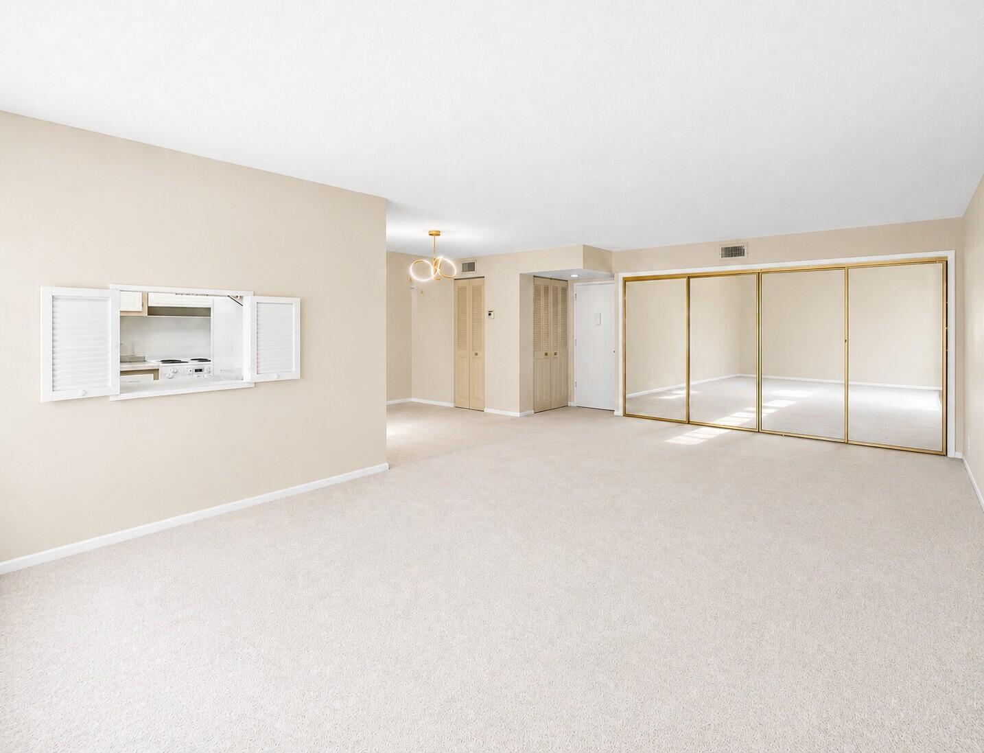 2500 NE 48th Lane 308, Fort Lauderdale, FL 33308, Fort Lauderdale - Photo 3