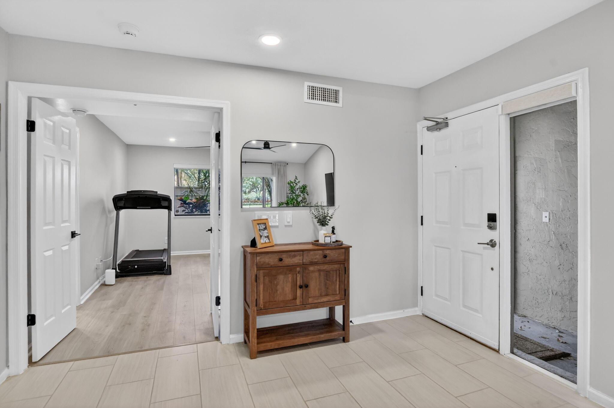5530 Coach House Circle A, Boca Raton, FL 33486, Boca Raton - Photo 3