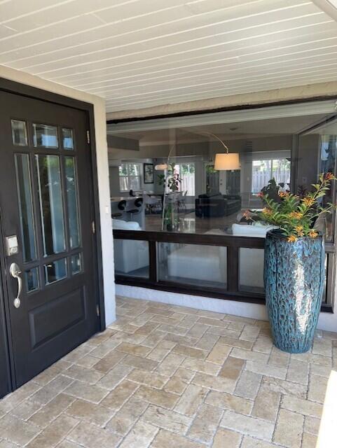 5880 NE 22nd Avenue, Fort Lauderdale, FL 33308, Fort Lauderdale - Photo 2