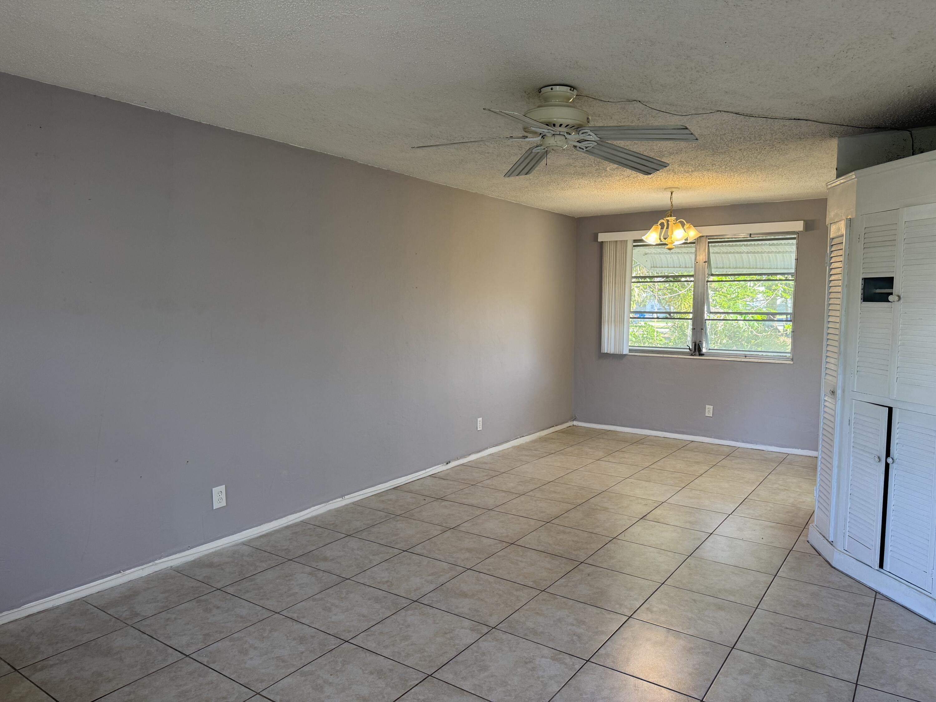 1710 Mckinley Street 5, Hollywood, FL 33020, Hollywood - Photo 4