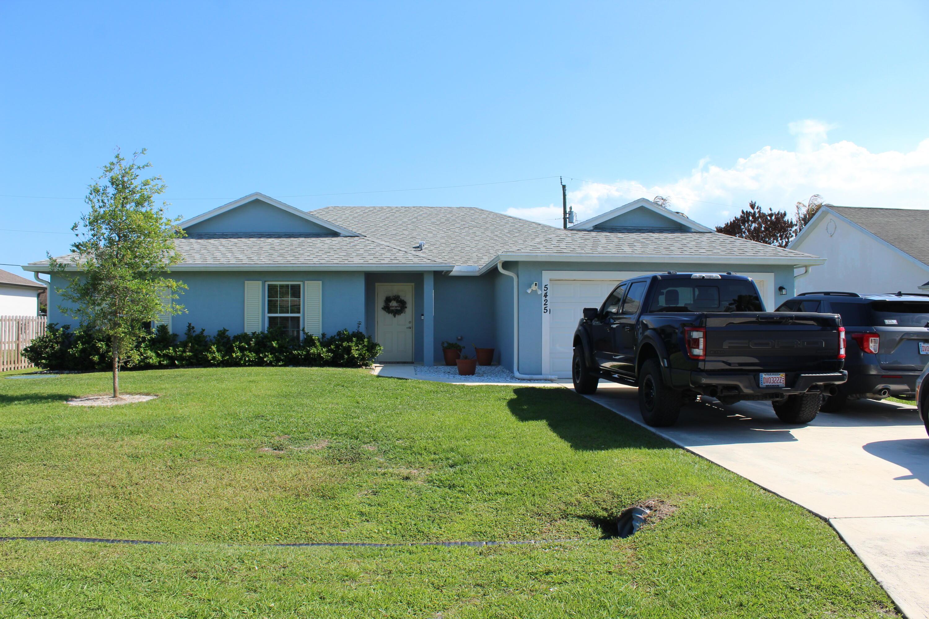 5425 NW Edgewater Avenue, Port St. Lucie, FL 34983, Port St. Lucie - Photo 2