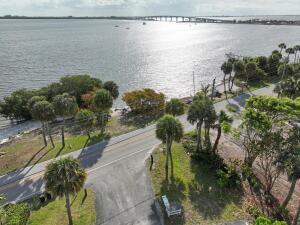 4220 NE Indian River Dr. Drive #2, Jensen Beach, FL 34957, Jensen Beach - Photo 3