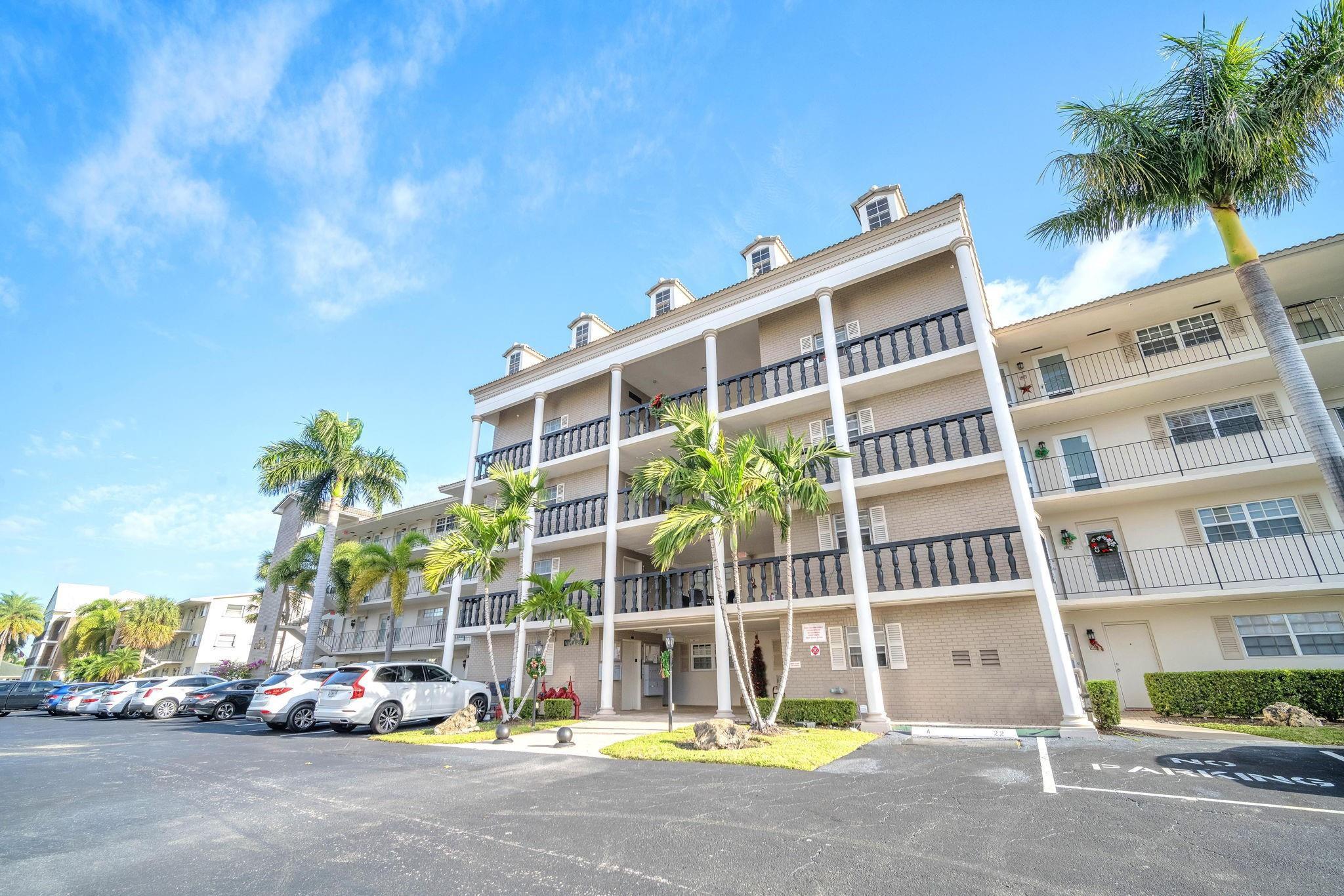 440 Paradise Isle Boulevard 304, Hallandale Beach, FL 33009, Hallandale Beach