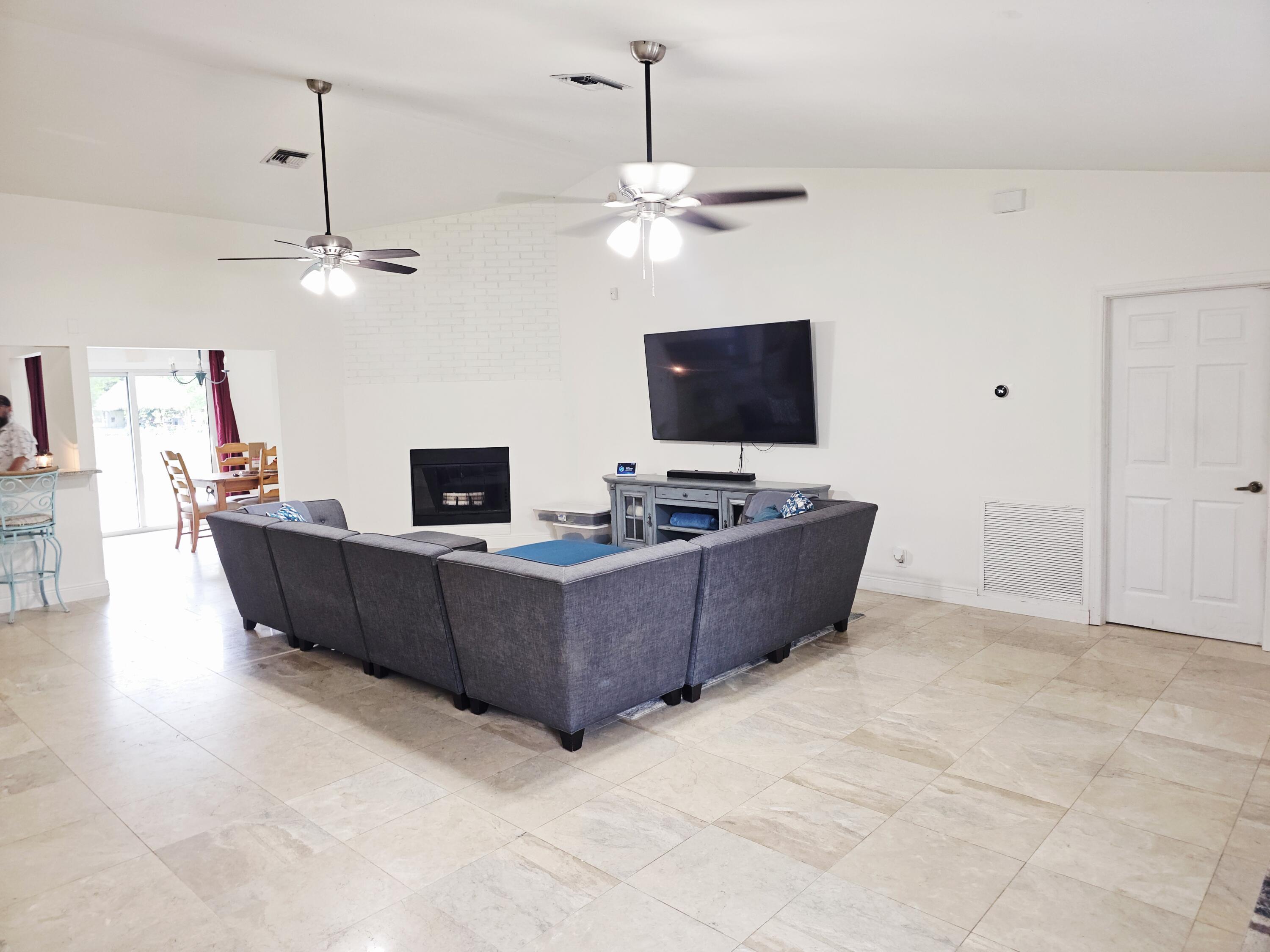 17610 76th Street N, Loxahatchee, FL 33470, Loxahatchee - Photo 3
