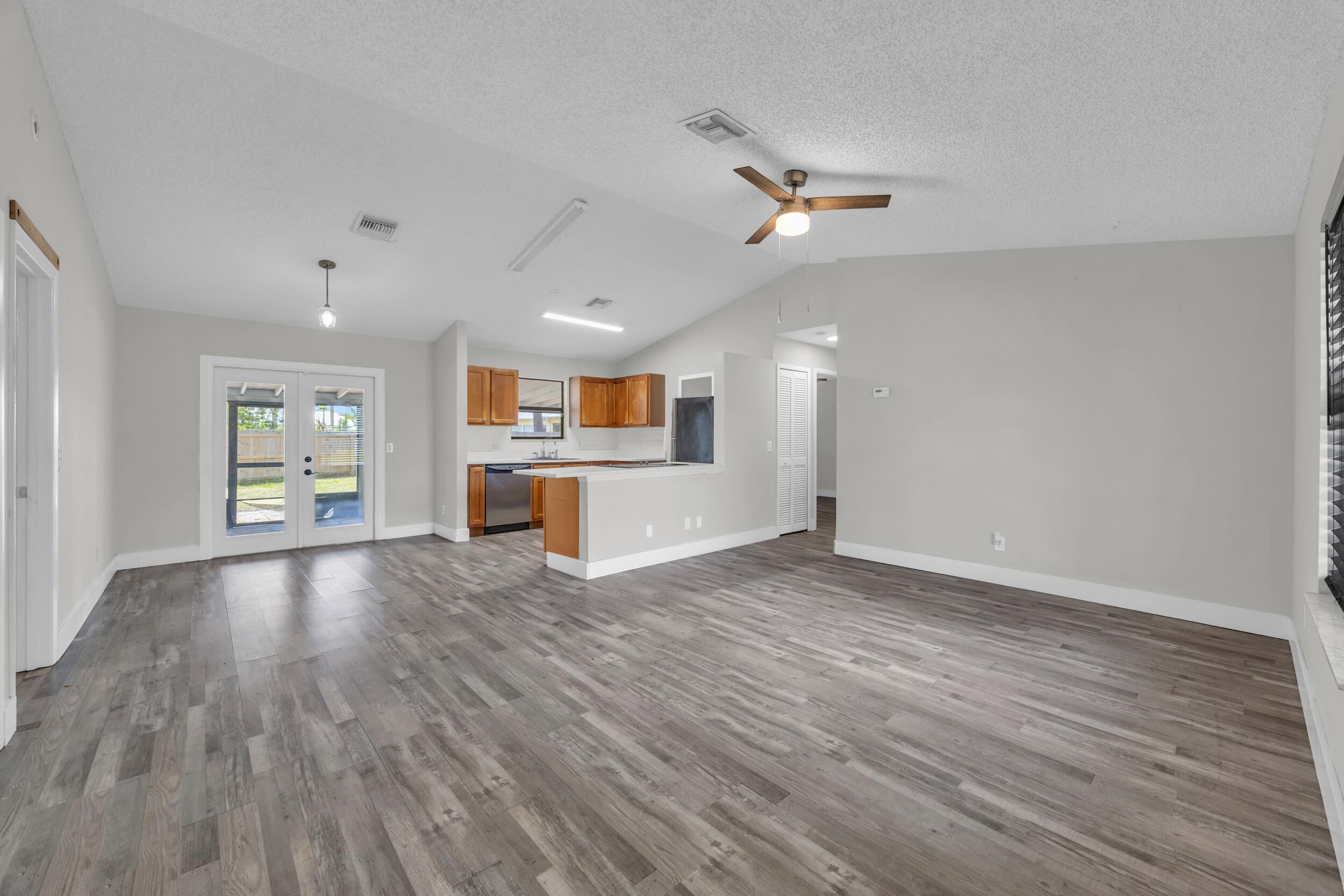 497 Melrose Lane, Sebastian, FL 32958, Sebastian - Photo 5