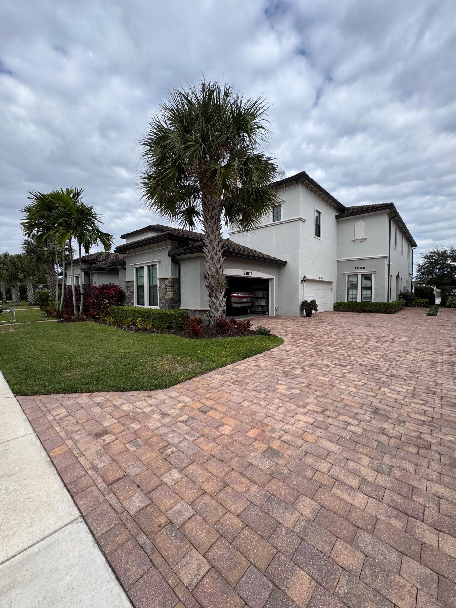 21872 Canadensis Circle 202, Boca Raton, FL 33428, Boca Raton - Photo 3